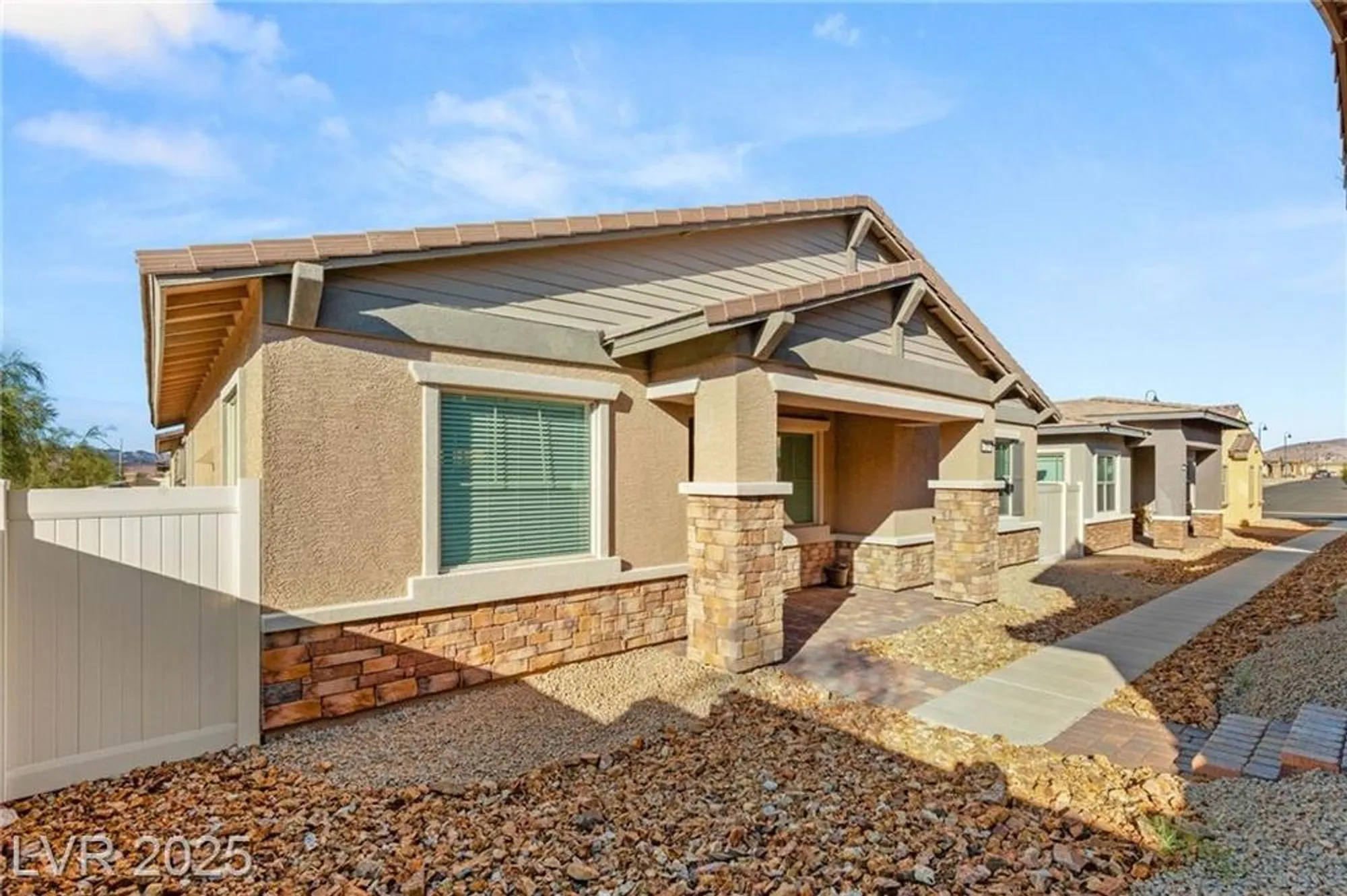 Property Slideshow image 11 of 51 | 209 bellini peak ave, Henderson, NV, 89011