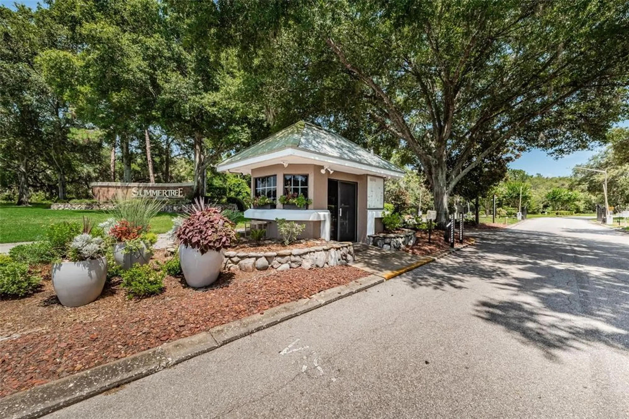 Property Slideshow image 50 of 74 | 11717 aspenwood dr, New Port Richey, FL, 34654