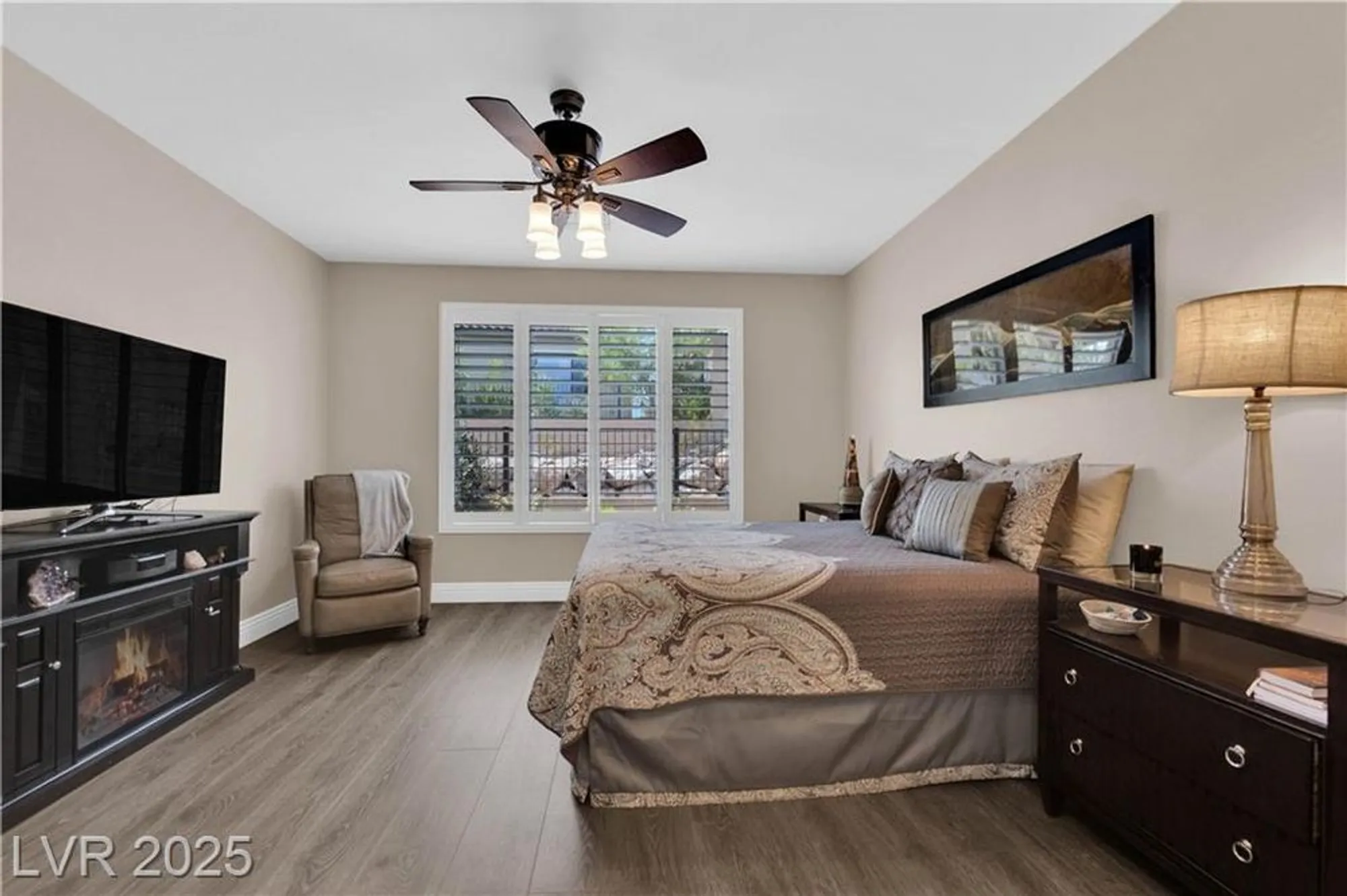 Property Slideshow image 20 of 57 | 11 arid crest ave, Henderson, NV, 89011