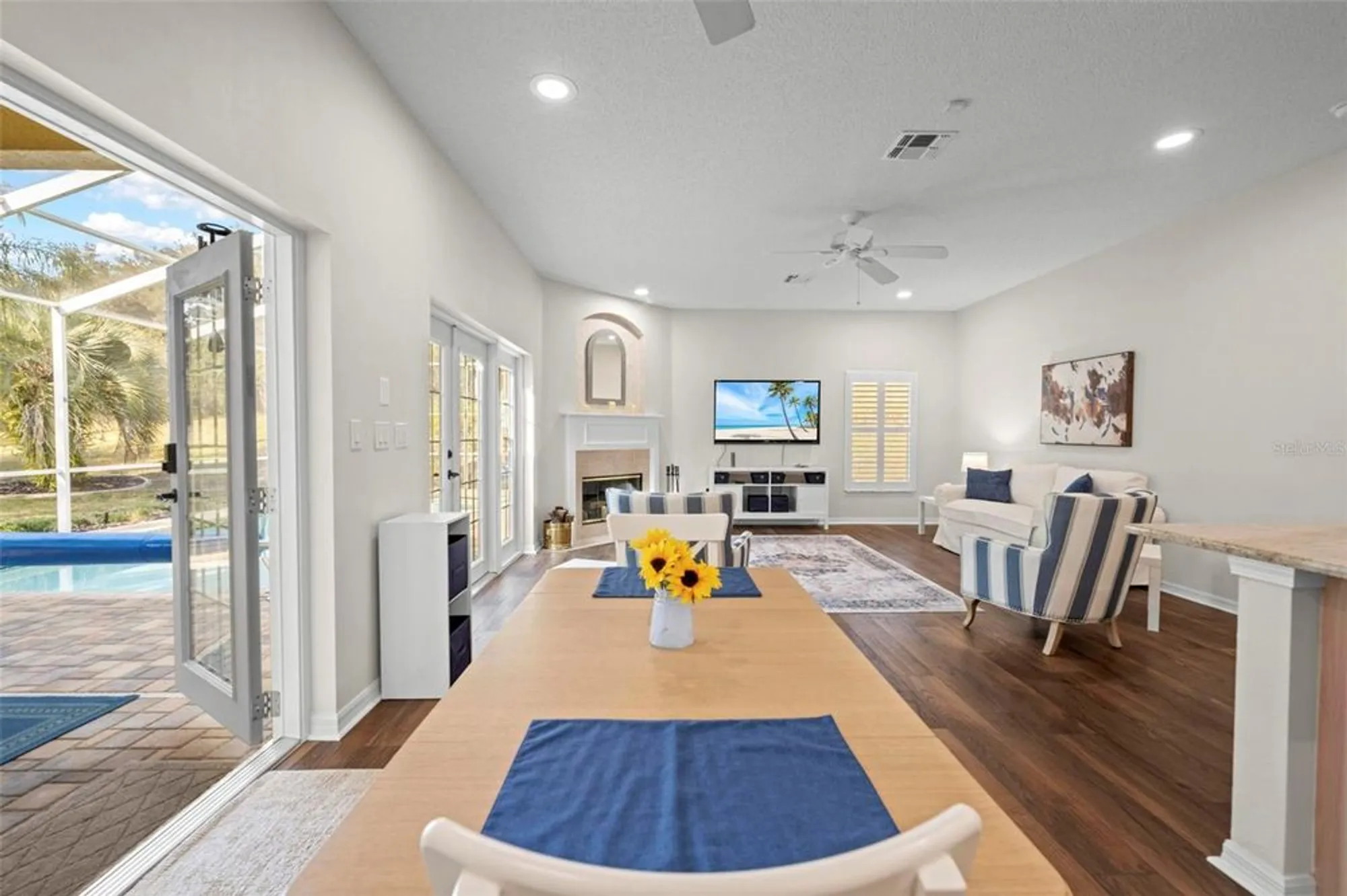 Property Slideshow image 19 of 54 | 332 mcintosh ct, Spring Hill, FL, 34609