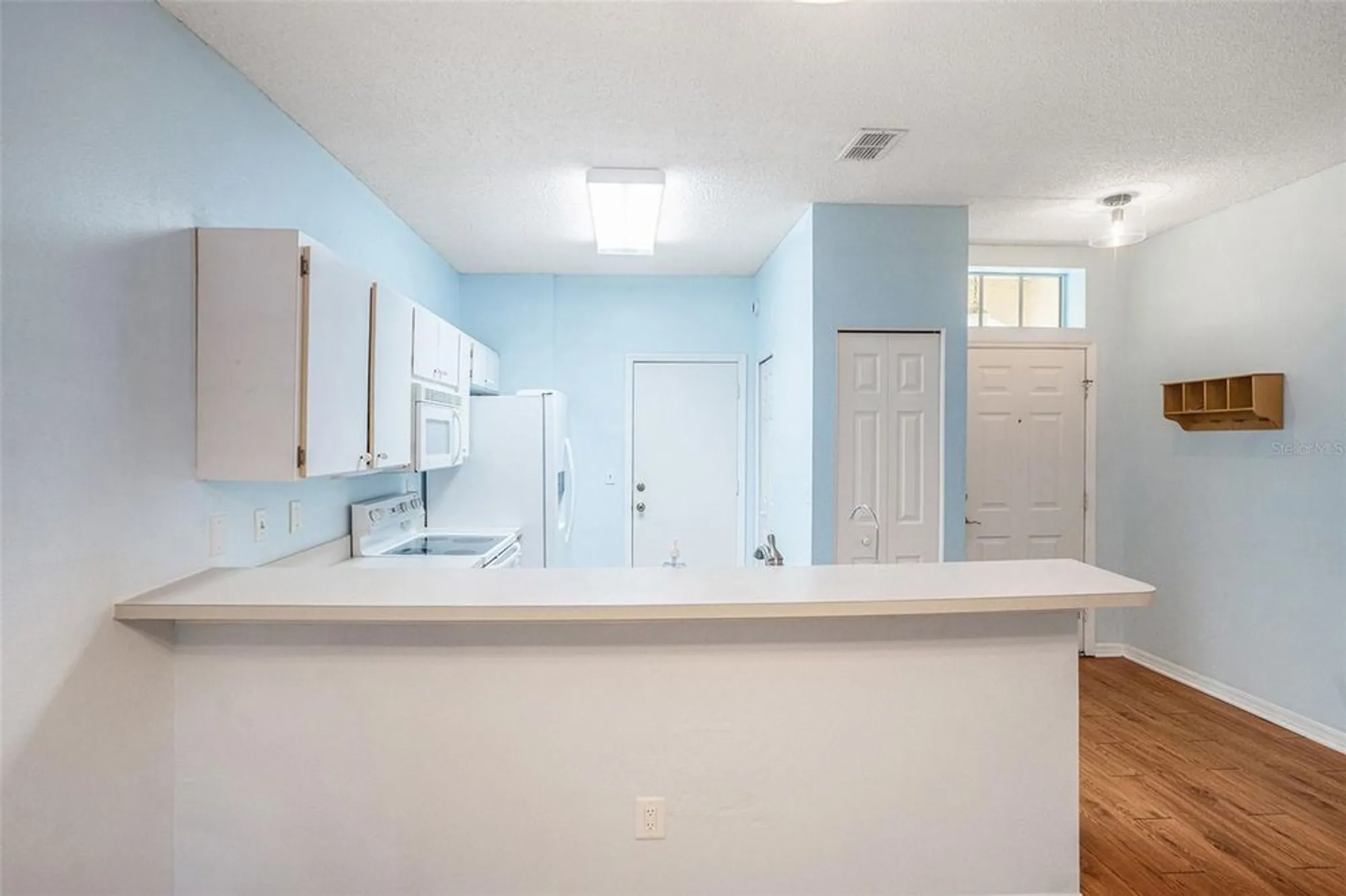 Property Slideshow image 9 of 31 | 2619 newcomb ct, Sun City Center, FL, 33573