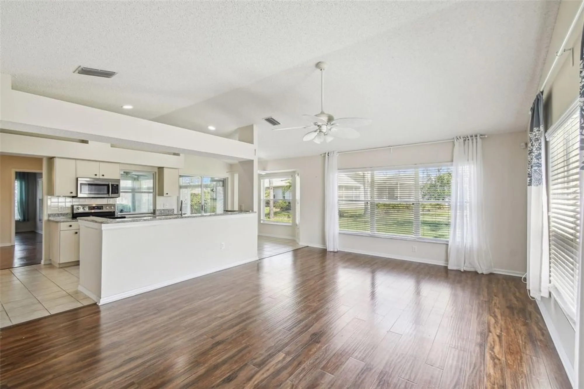 Property Slideshow image 20 of 53 | 11147 brambleleaf way, Hudson, FL, 34667