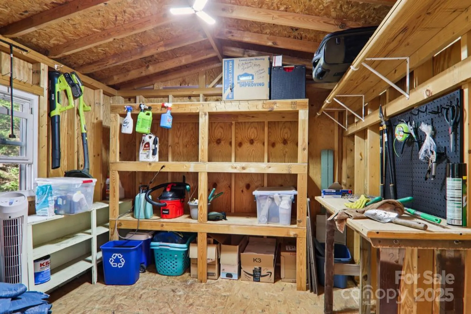 Property Slideshow image 40 of 47 | 226 cranbrook cir, Hendersonville, NC, 28792