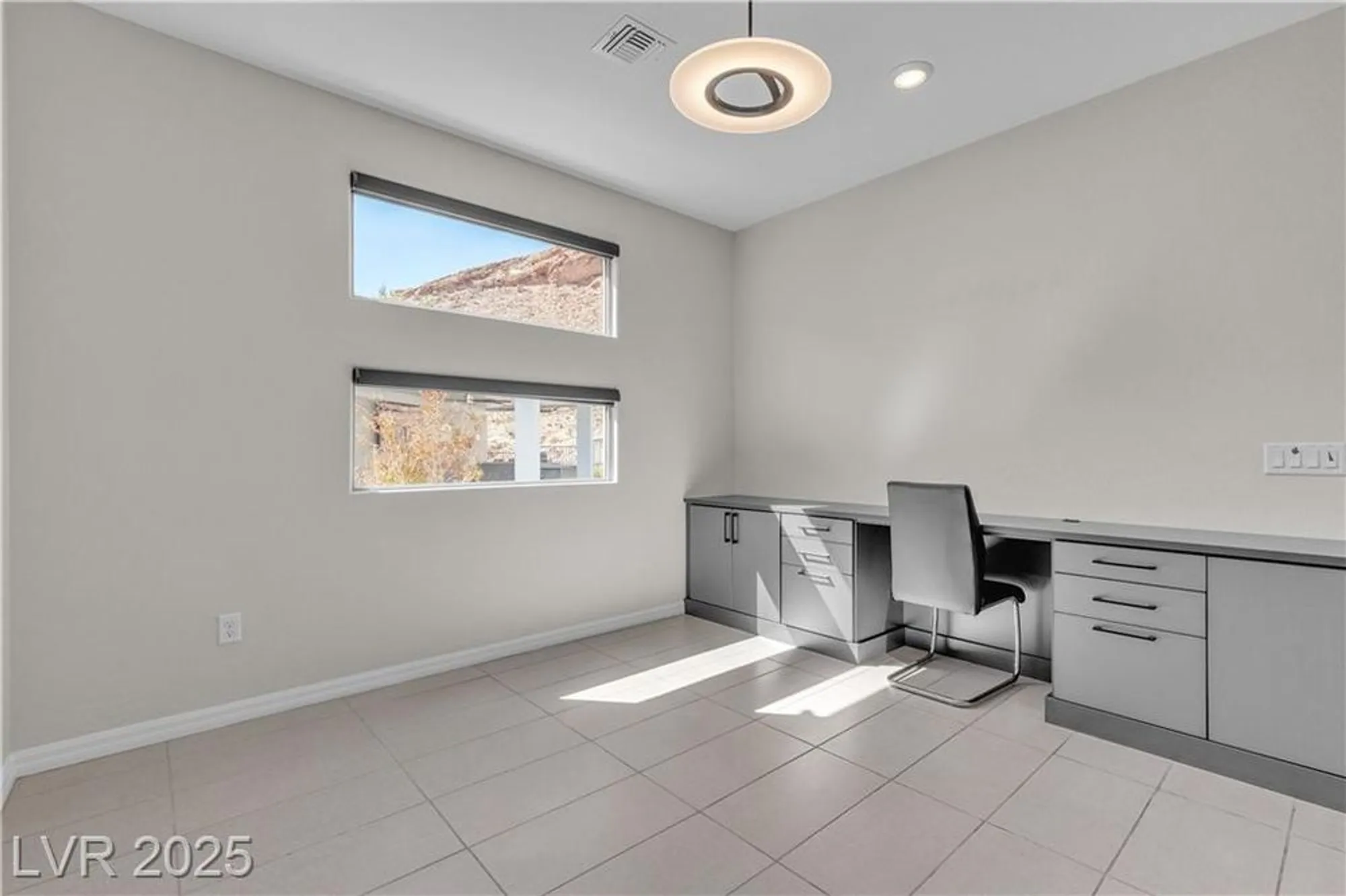 Property Slideshow image 16 of 76 | 11 acacia creek ct, Henderson, NV, 89011