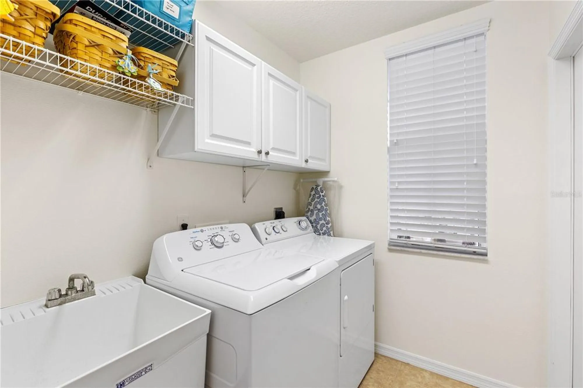 Property Slideshow image 33 of 58 | 1610 monarch dr # 1610, Venice, FL, 34293