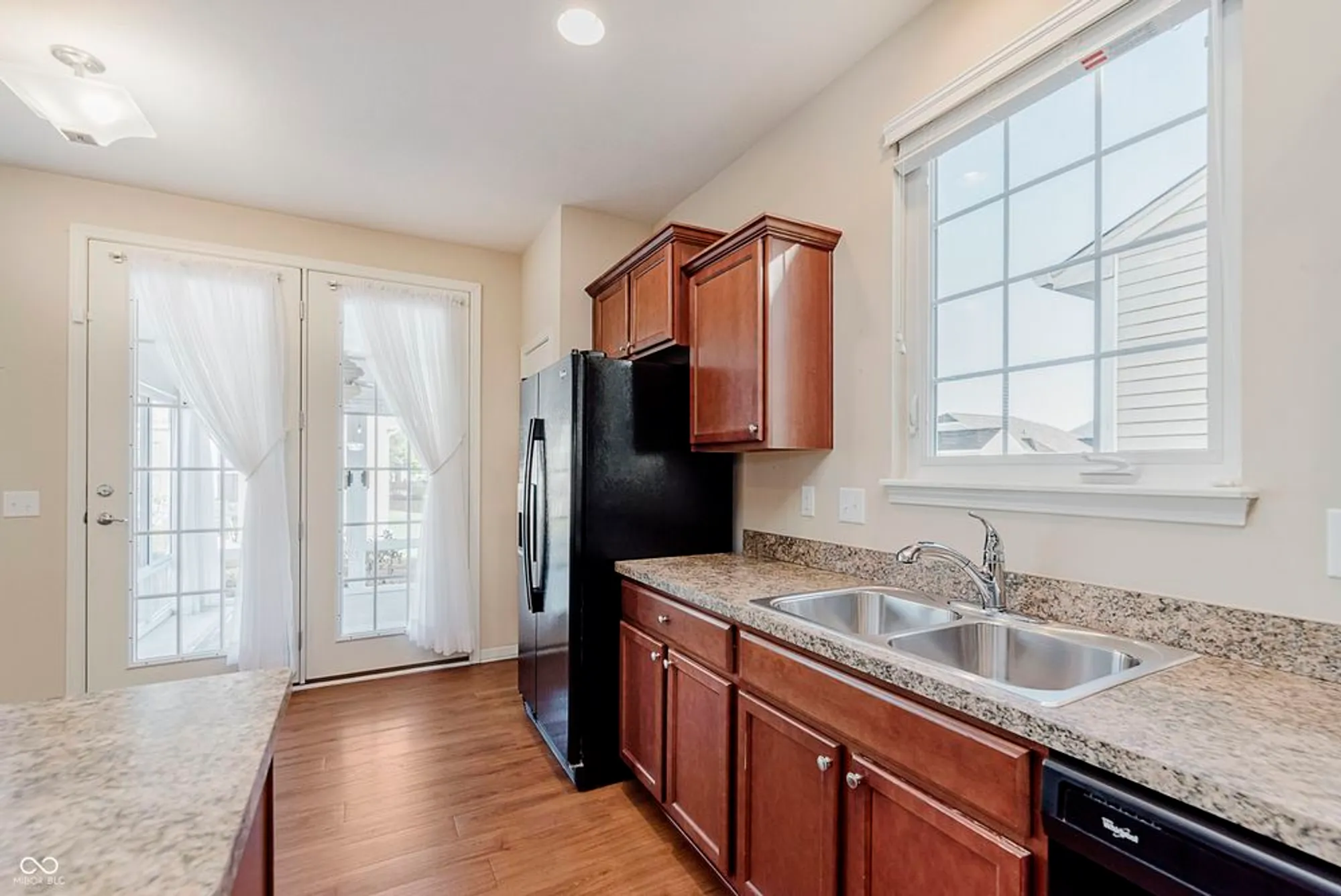 Property Slideshow image 13 of 42 | 16022 lambrusco way, Fishers, IN, 46037