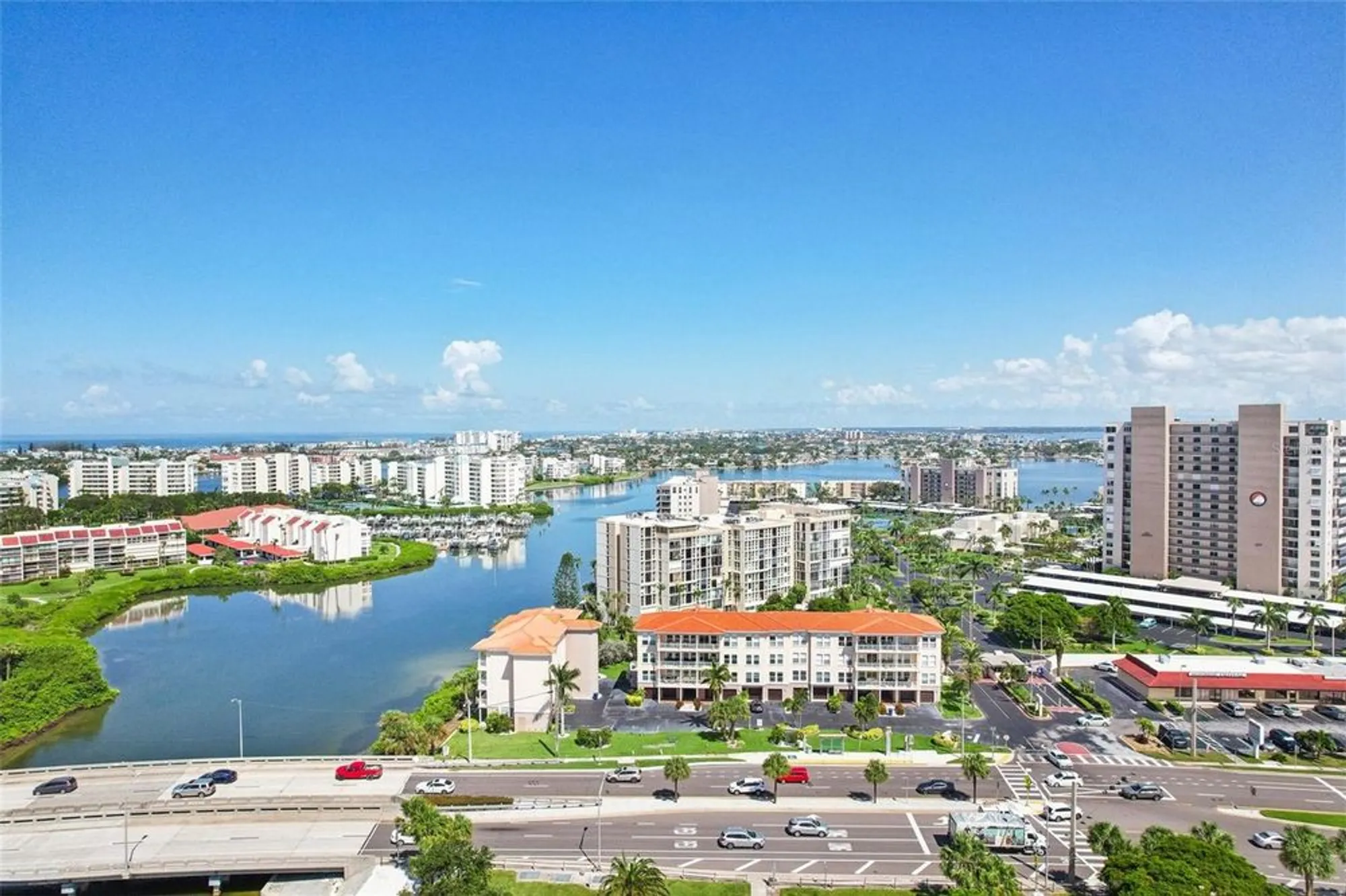 Property Slideshow image 43 of 66 | 7400 sun island dr 802, South Pasadena, FL, 33707