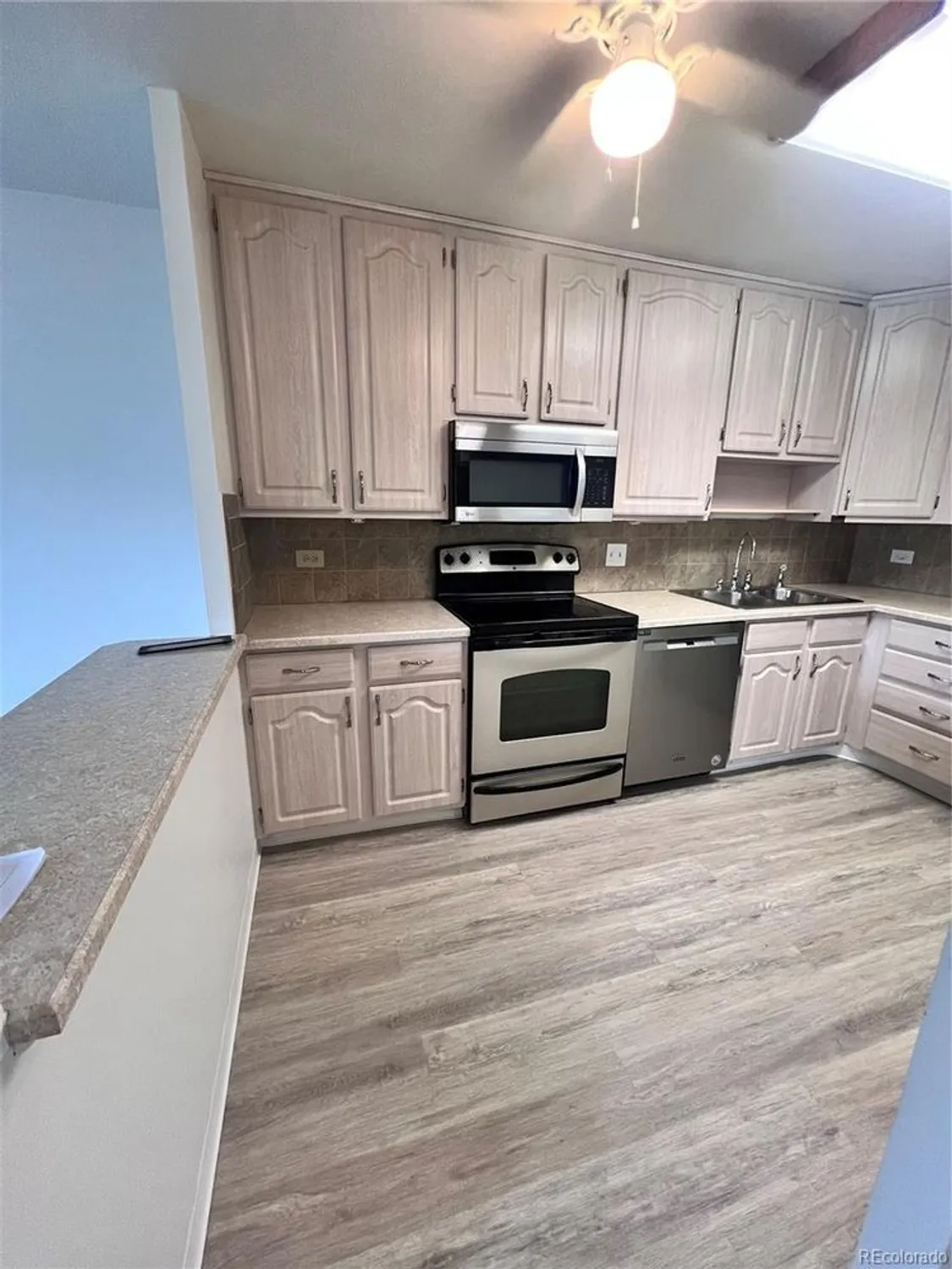 Property Slideshow image 4 of 26 | 9655 e center ave 3c, Denver, CO, 80247