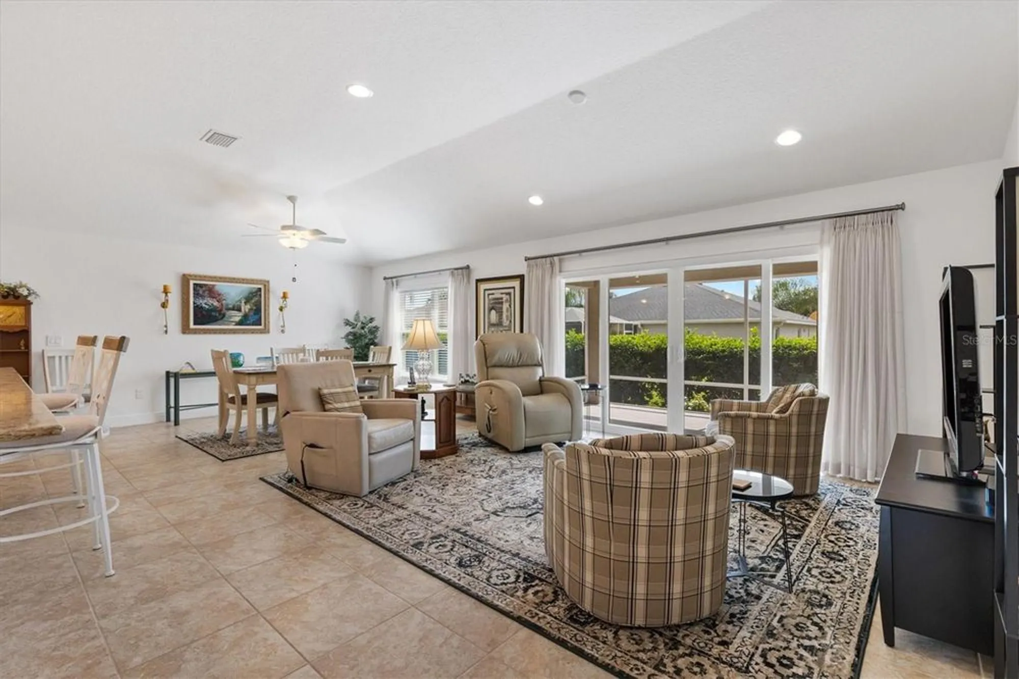 Property Slideshow image 12 of 41 | 10404 silver maple ave, Oxford, FL, 34484