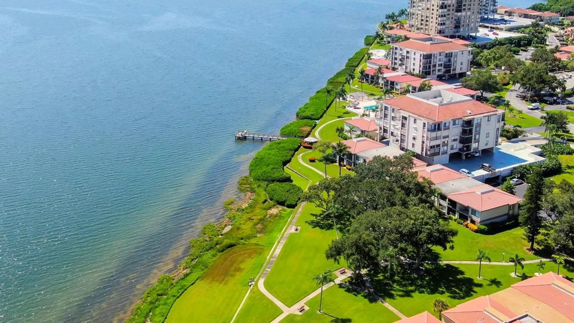 Property Slideshow image 24 of 34 | 6218 palma del mar blvd s apt 606, St Petersburg, FL, 33715