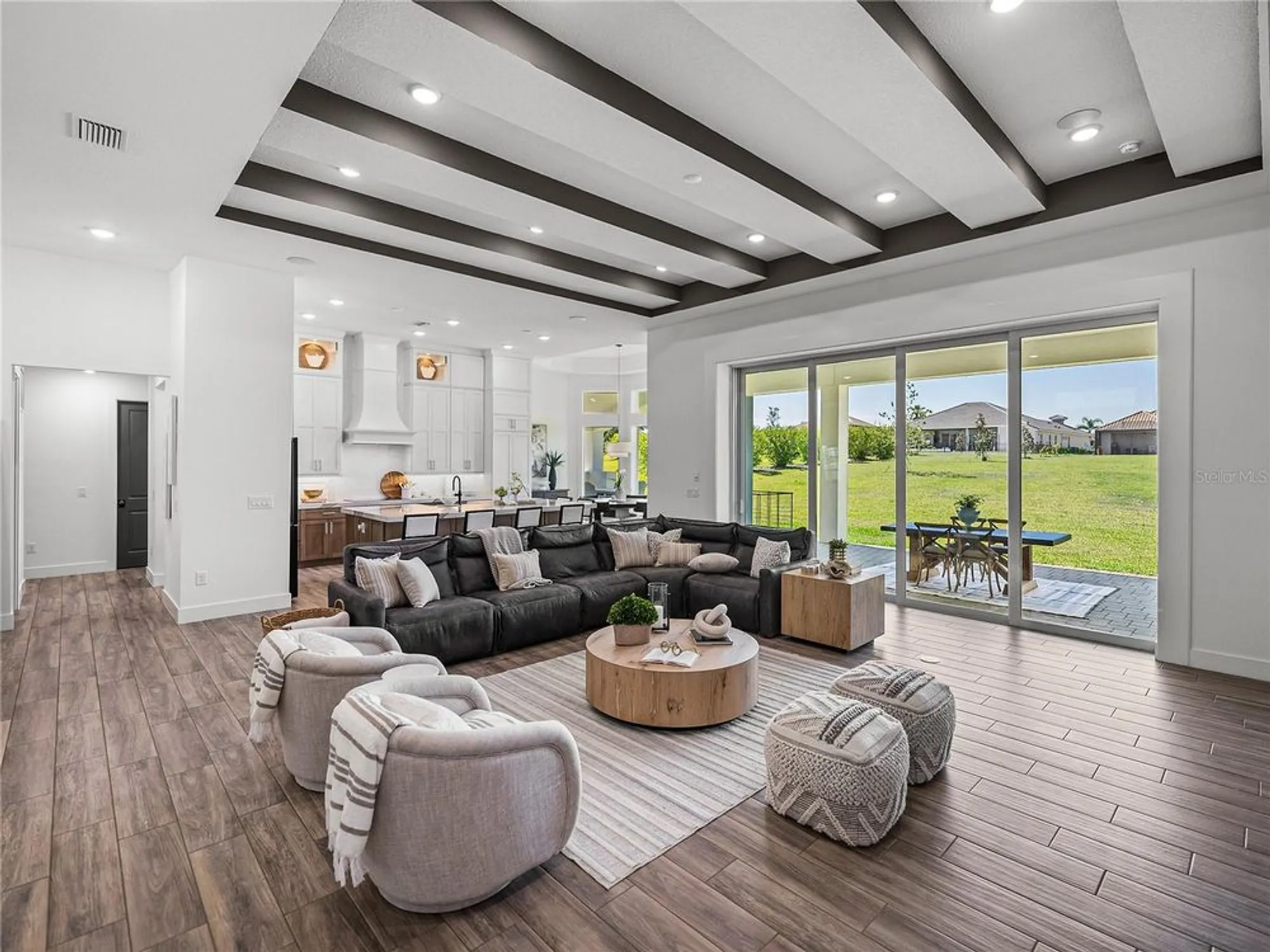 Property Slideshow image 9 of 81 | 13805 carryback dr, Dade City, FL, 33525