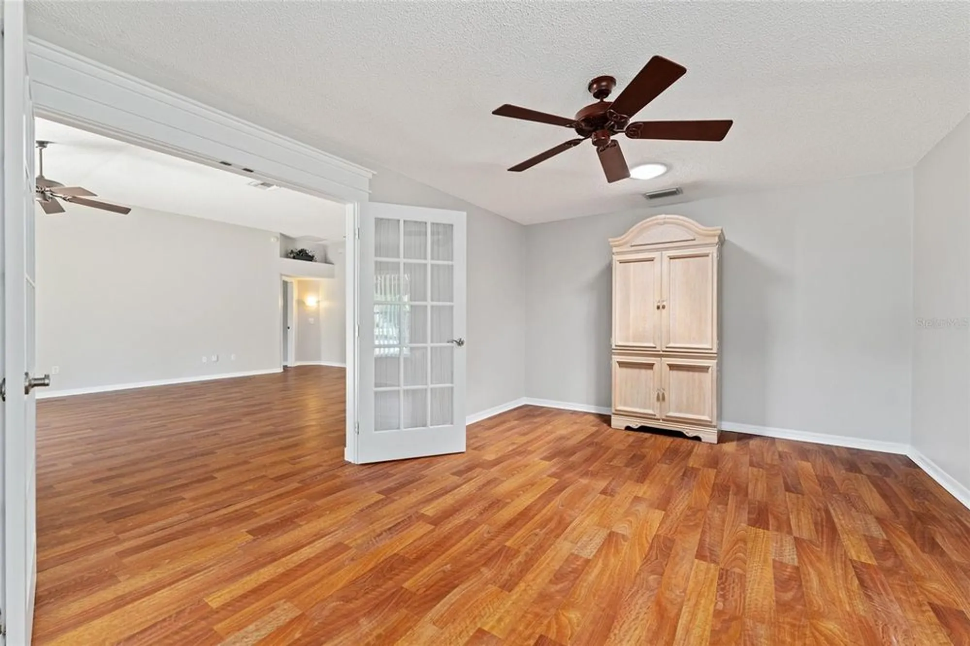 Property Slideshow image 25 of 50 | 2461 merida cir, The Villages, FL, 32162