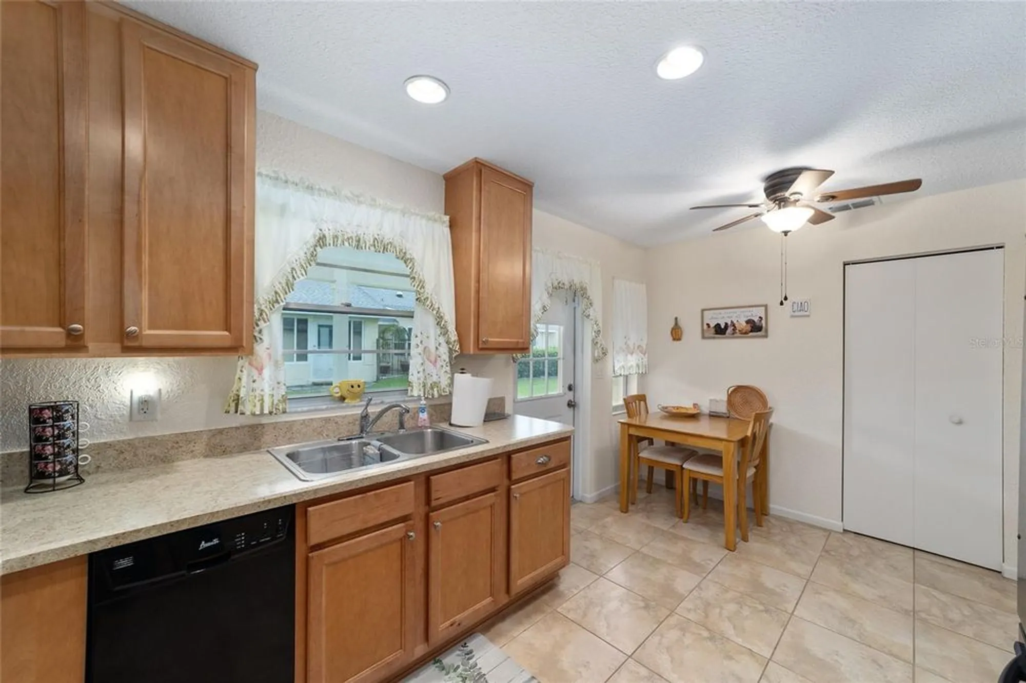 Property Slideshow image 15 of 22 | 8677 sw 95th ln e, Ocala, FL, 34481
