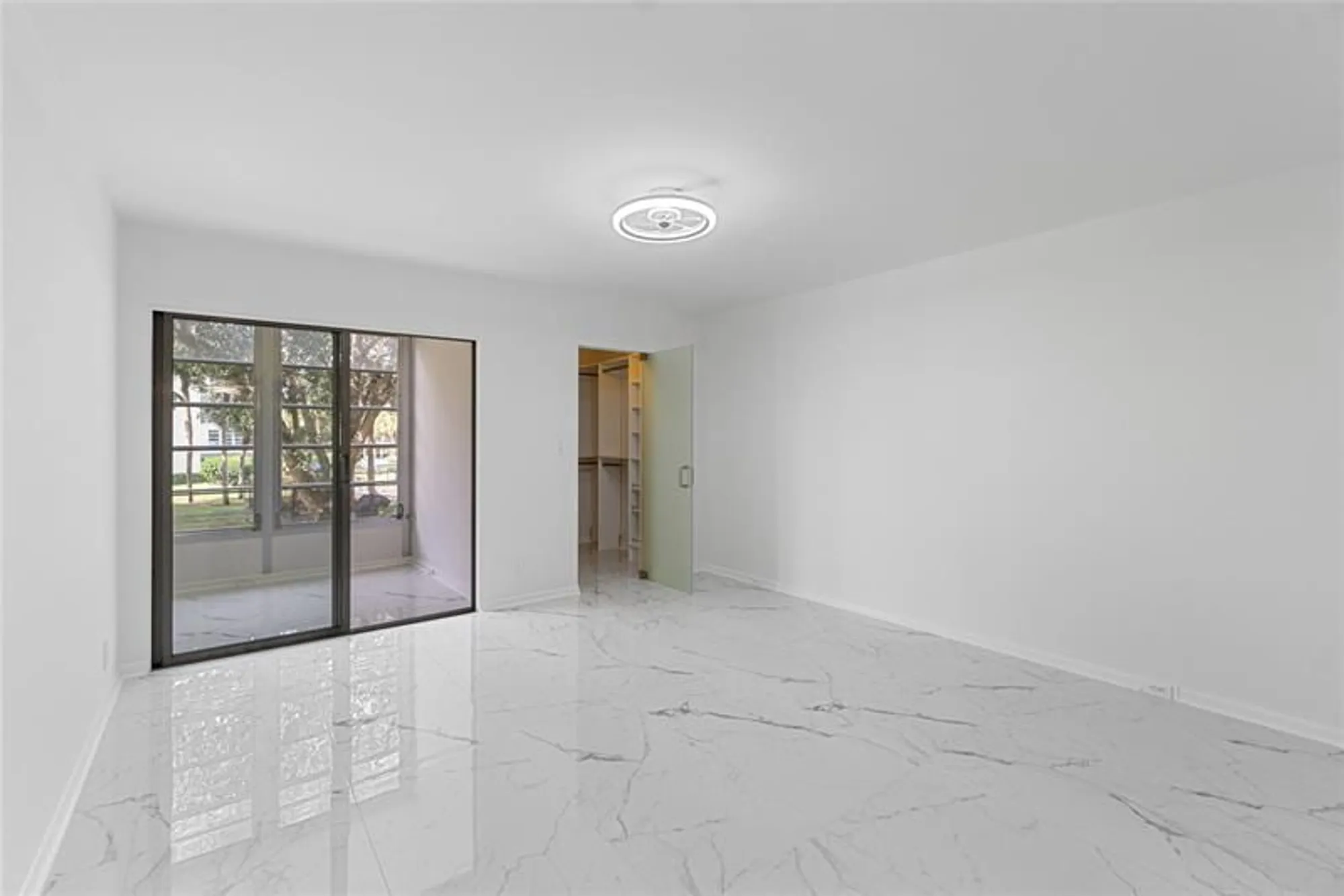 Property Slideshow image 16 of 44 | 2303 lucaya ln h2, Coconut Creek, FL, 33066