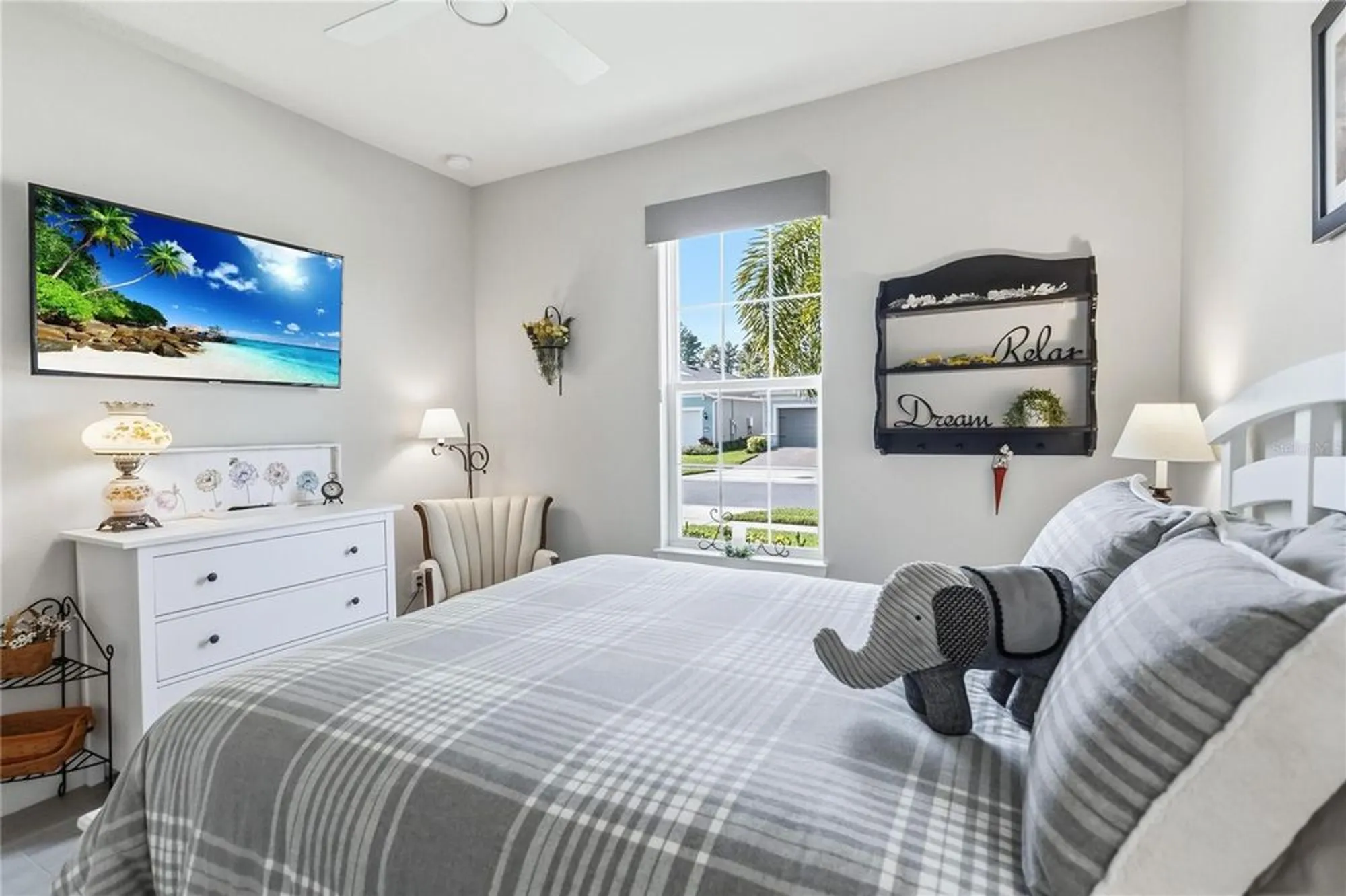 Property Slideshow image 23 of 49 | 2695 river creek ln, Saint Cloud, FL, 34771