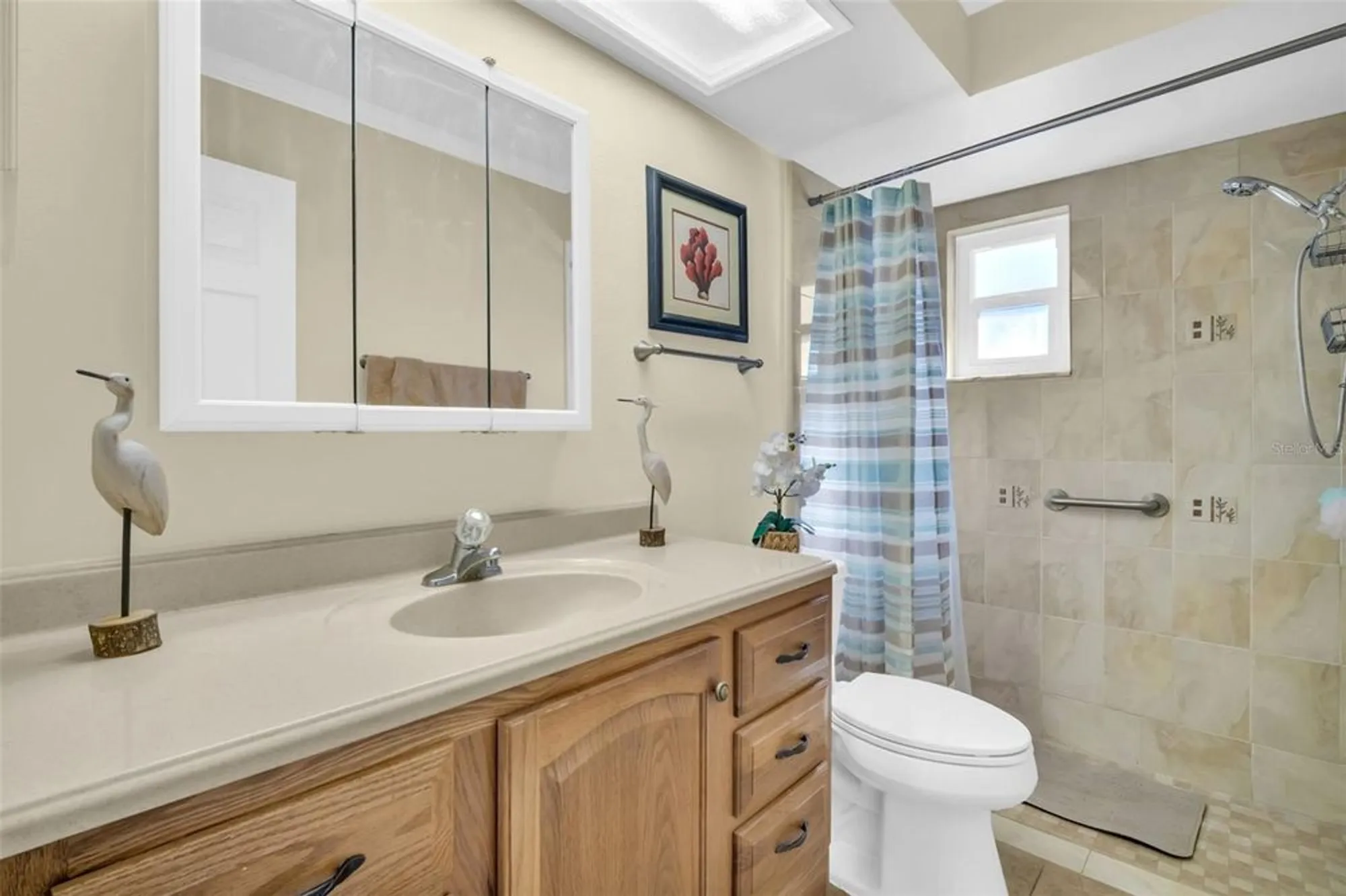 Property Slideshow image 25 of 57 | 1222 gillespie dr, Palm Harbor, FL, 34684