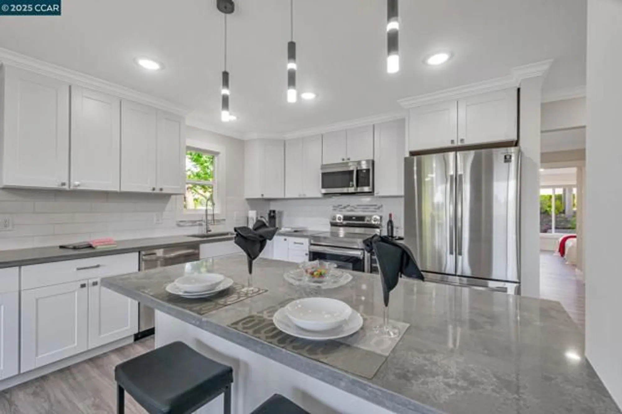 Property Slideshow image 11 of 44 | 2900 tice creek dr 8, Walnut Creek, CA, 94595