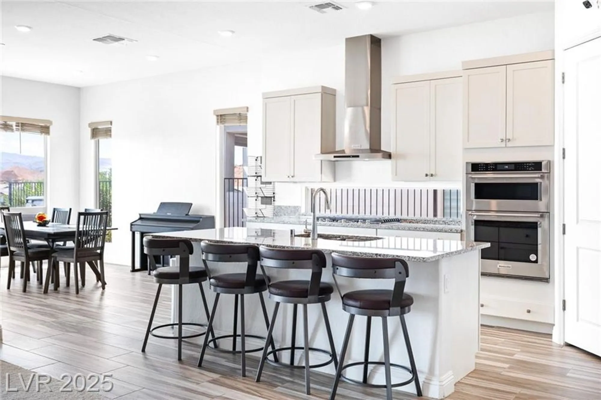 Property Slideshow image 10 of 73 | 80 mirage view dr, Henderson, NV, 89011