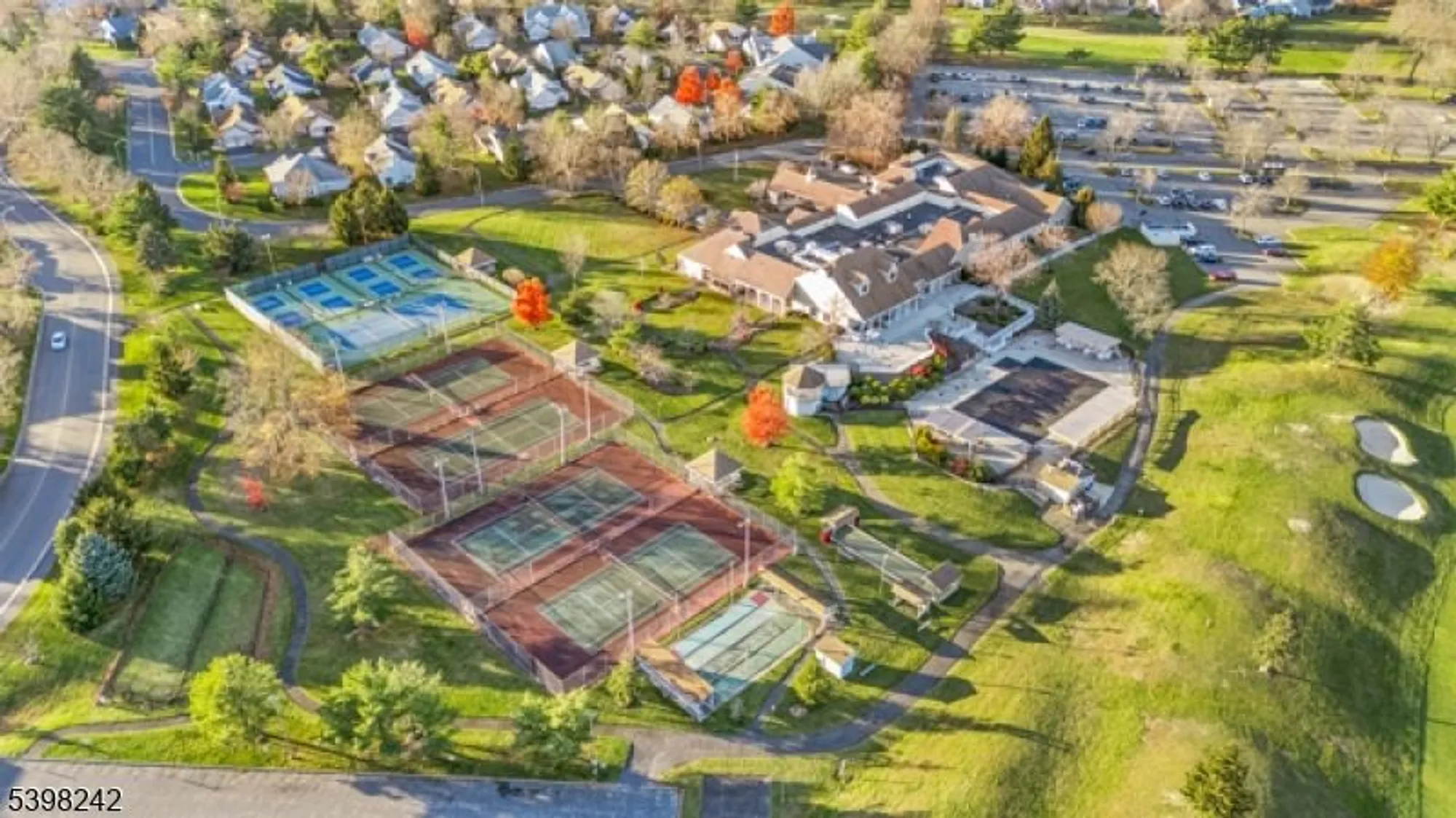 Property Slideshow image 29 of 32 | 18 benjamin franklin dr, Monroe Twp., NJ, 08831