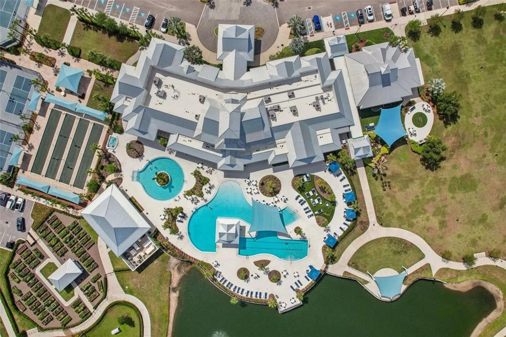 Property Slideshow image 66 of 98 | 19183 coastal shore ter, Land O Lakes, FL, 34638