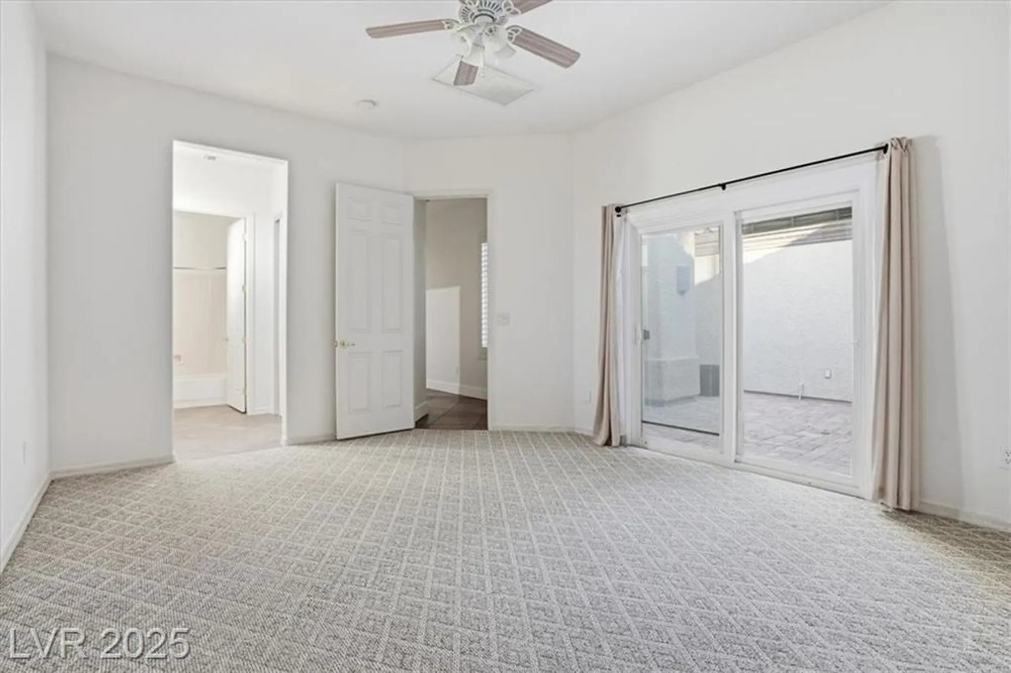 Property Slideshow image 24 of 56 | 2874 hartwick pines dr, Henderson, NV, 89052