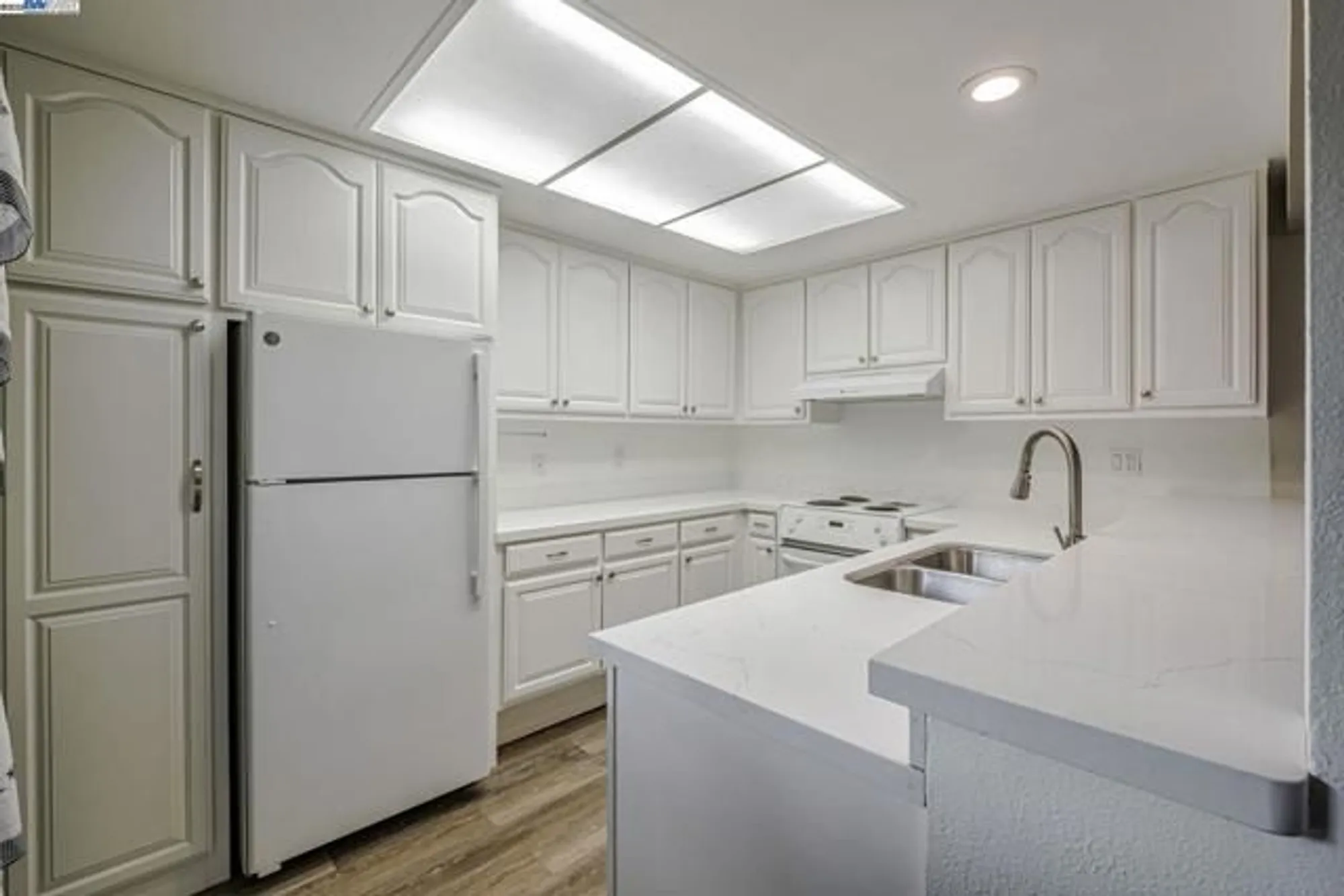 Property Slideshow image 14 of 29 | 1400 golden rain rd 3, Walnut Creek, CA, 94595