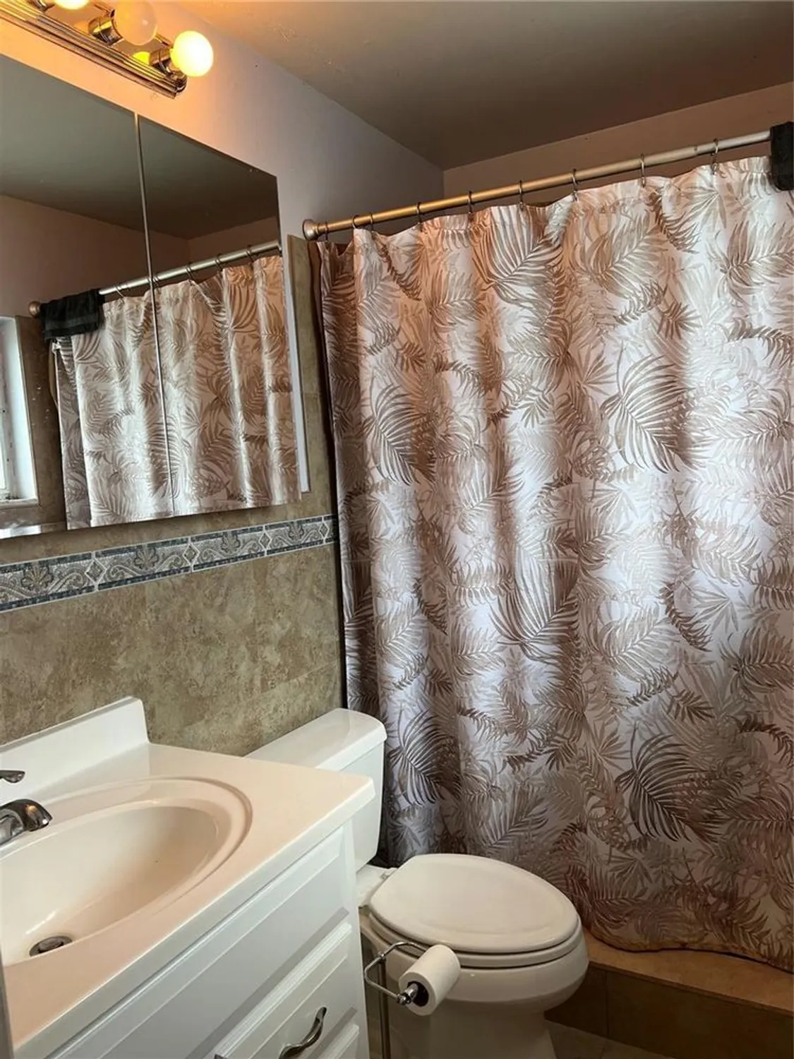 Property Slideshow image 10 of 15 | 4370 94th ter, Pinellas Park, FL, 33782