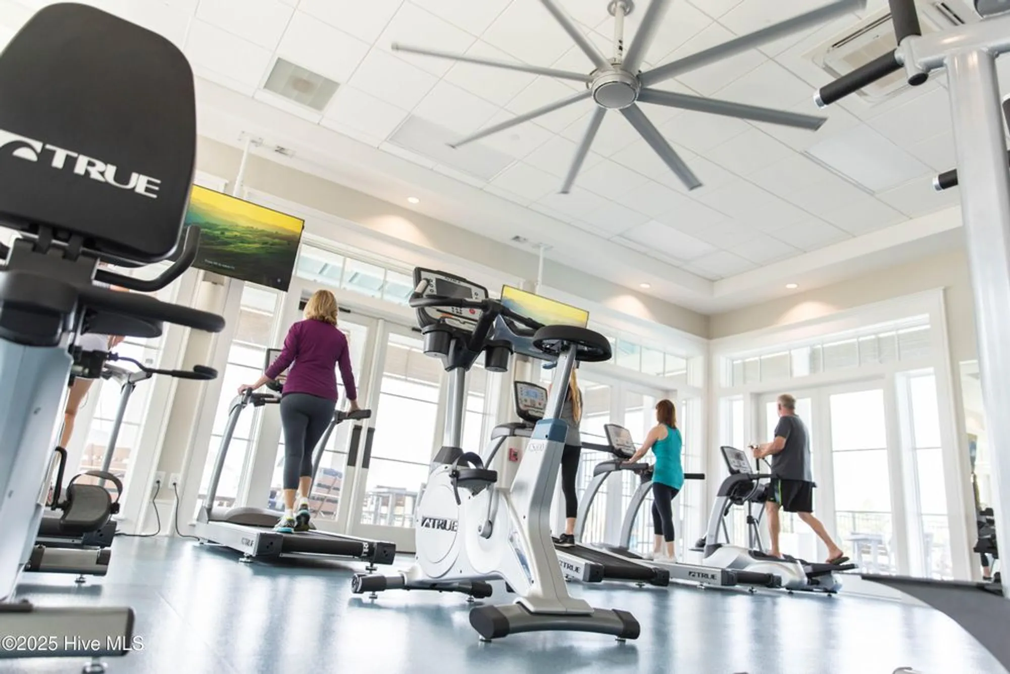 Property Slideshow image 23 of 27 | 209 coastal dune ct, Wilmington, NC, 28412