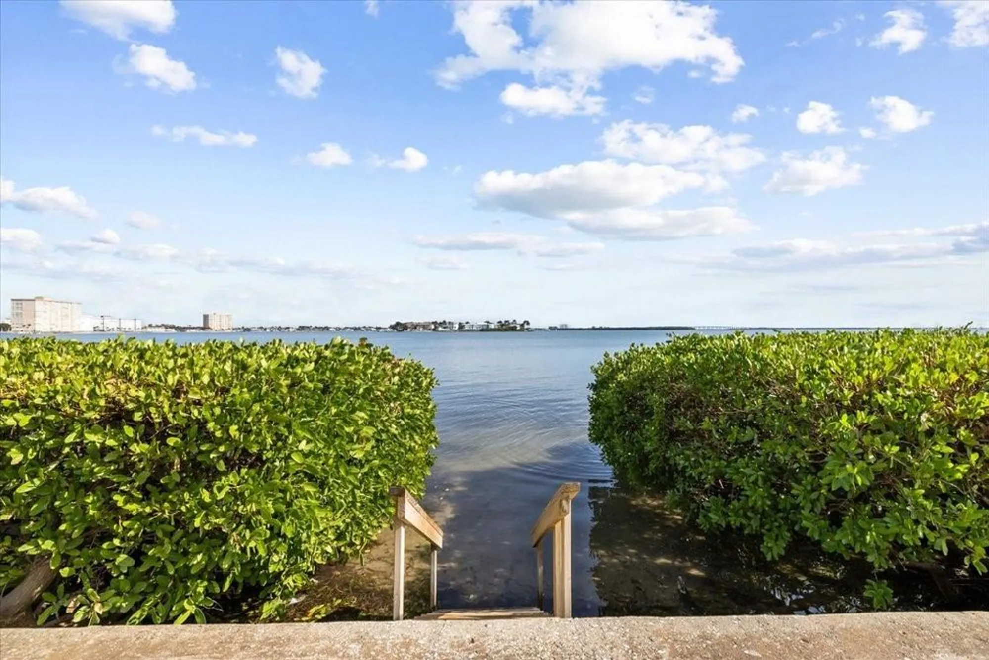 Property Slideshow image 34 of 38 | 6268 palma del mar blvd s apt 107, Saint Petersburg, FL, 33715