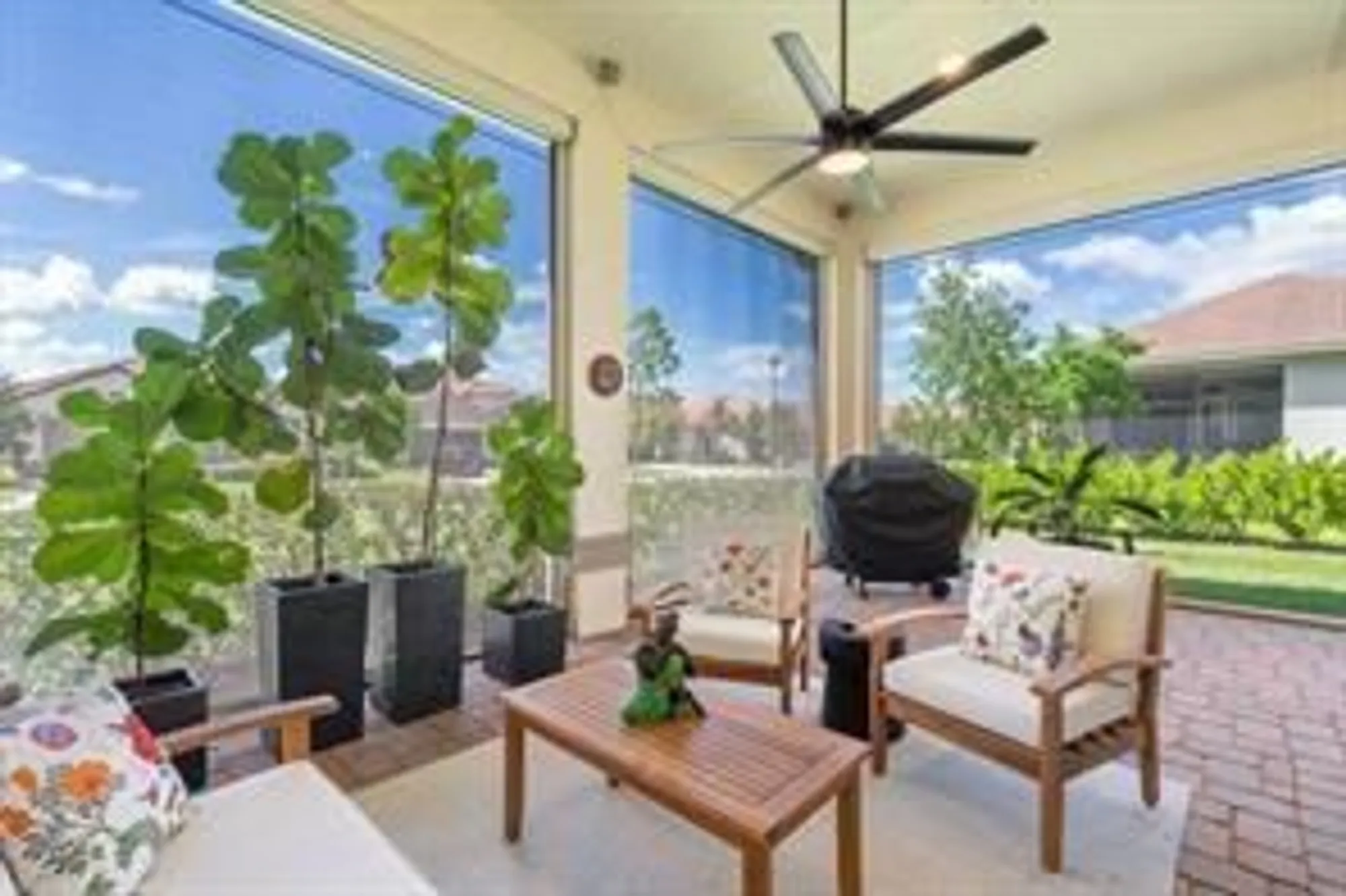 Property Slideshow image 30 of 44 | 11975 vivar run, Parkland, FL, 33076