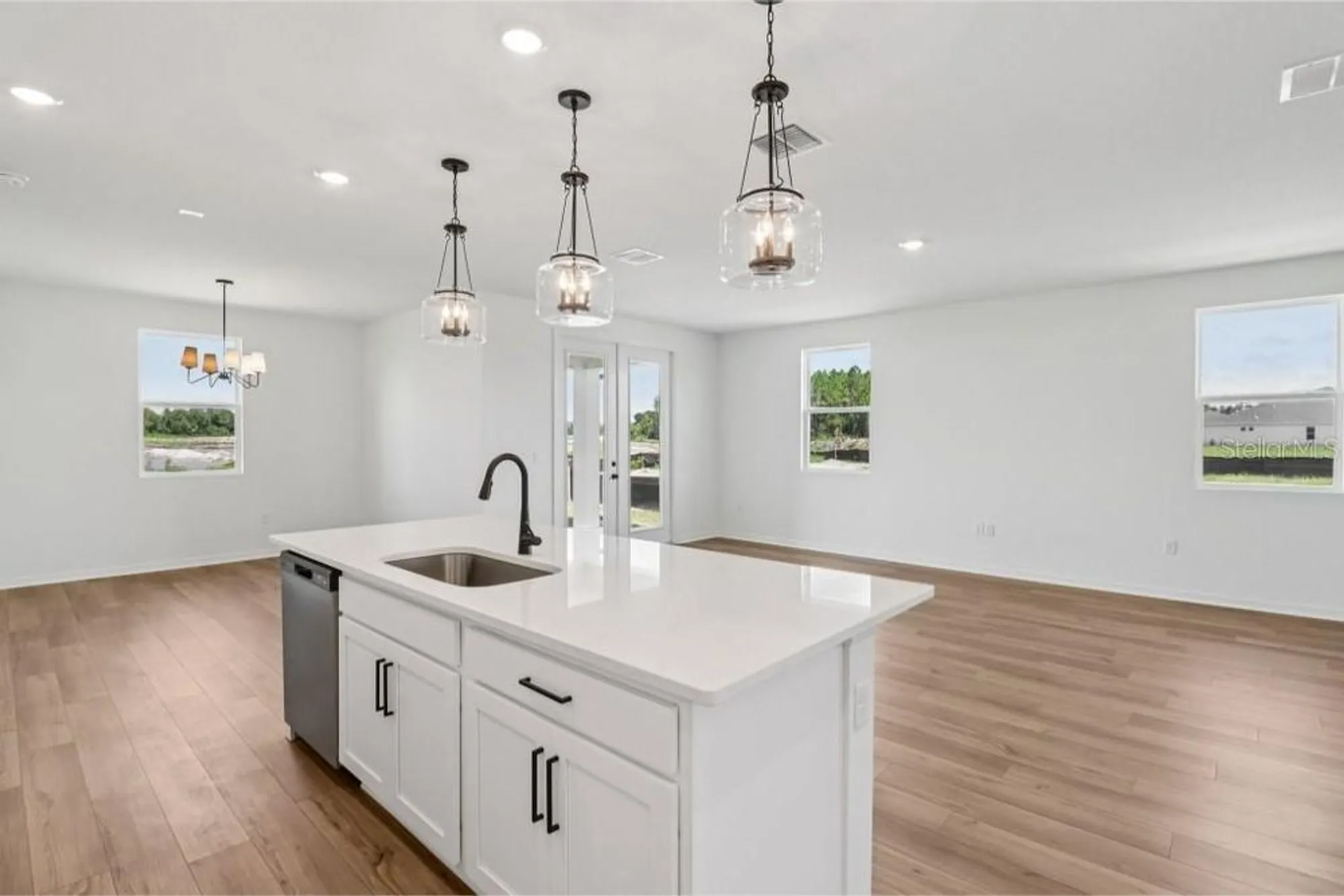 Property Slideshow image 14 of 38 | 703 junonia blvd, New Smyrna Beach, FL, 32168