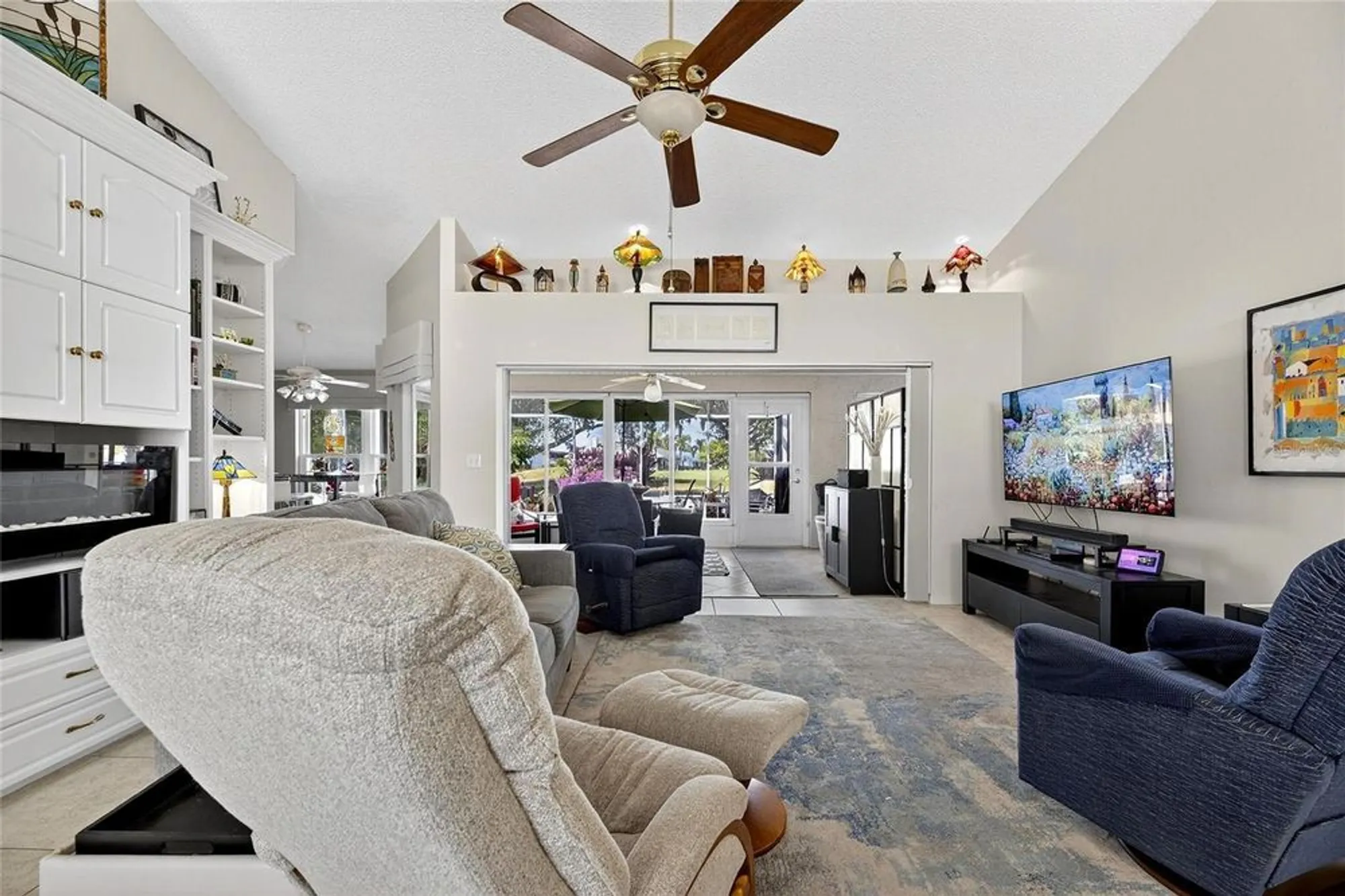Property Slideshow image 7 of 68 | 2307 platinum dr, Sun City Center, FL, 33573