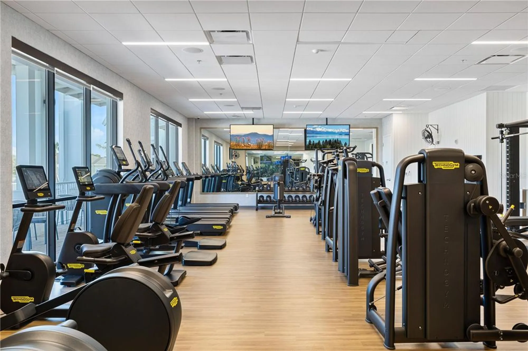 Property Slideshow image 59 of 70 | 15162 canopy cove dr, Winter Garden, FL, 34787