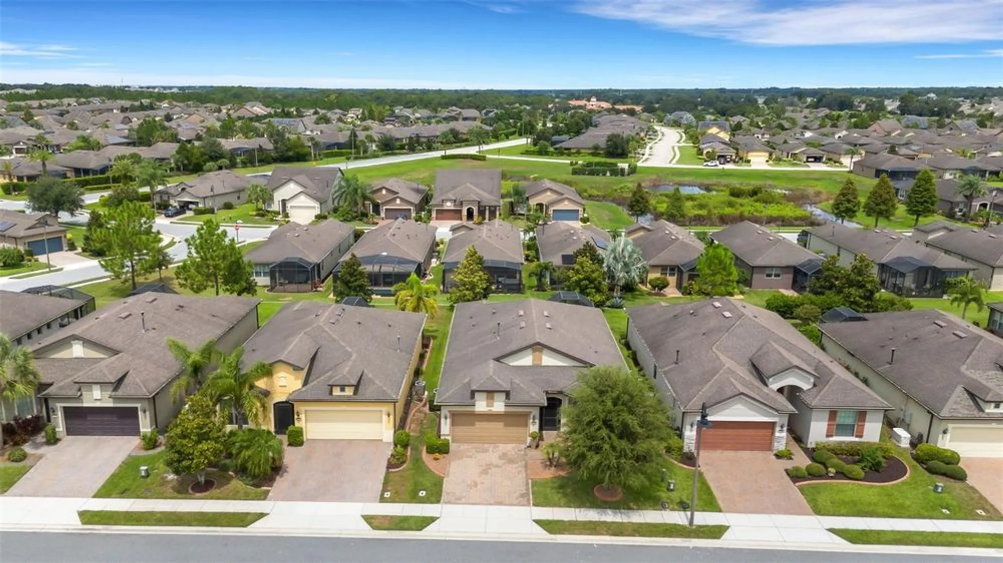Property Slideshow image 48 of 70 | 613 cantabria dr, Davenport, FL, 33837