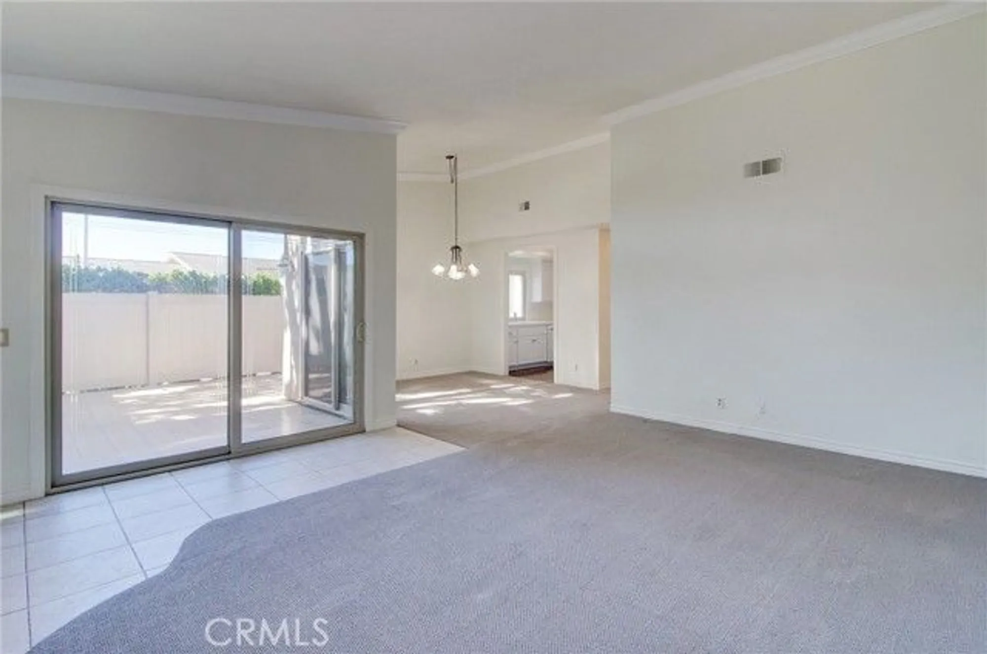 Property Slideshow image 4 of 30 | 8886 plumas cir unit 1124a, Huntington Beach, CA, 92646