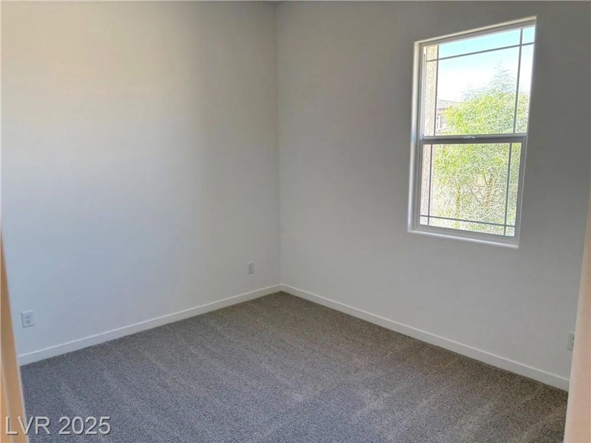 Property Slideshow image 6 of 30 | 4324 angel falls ct, Pahrump, NV, 89061