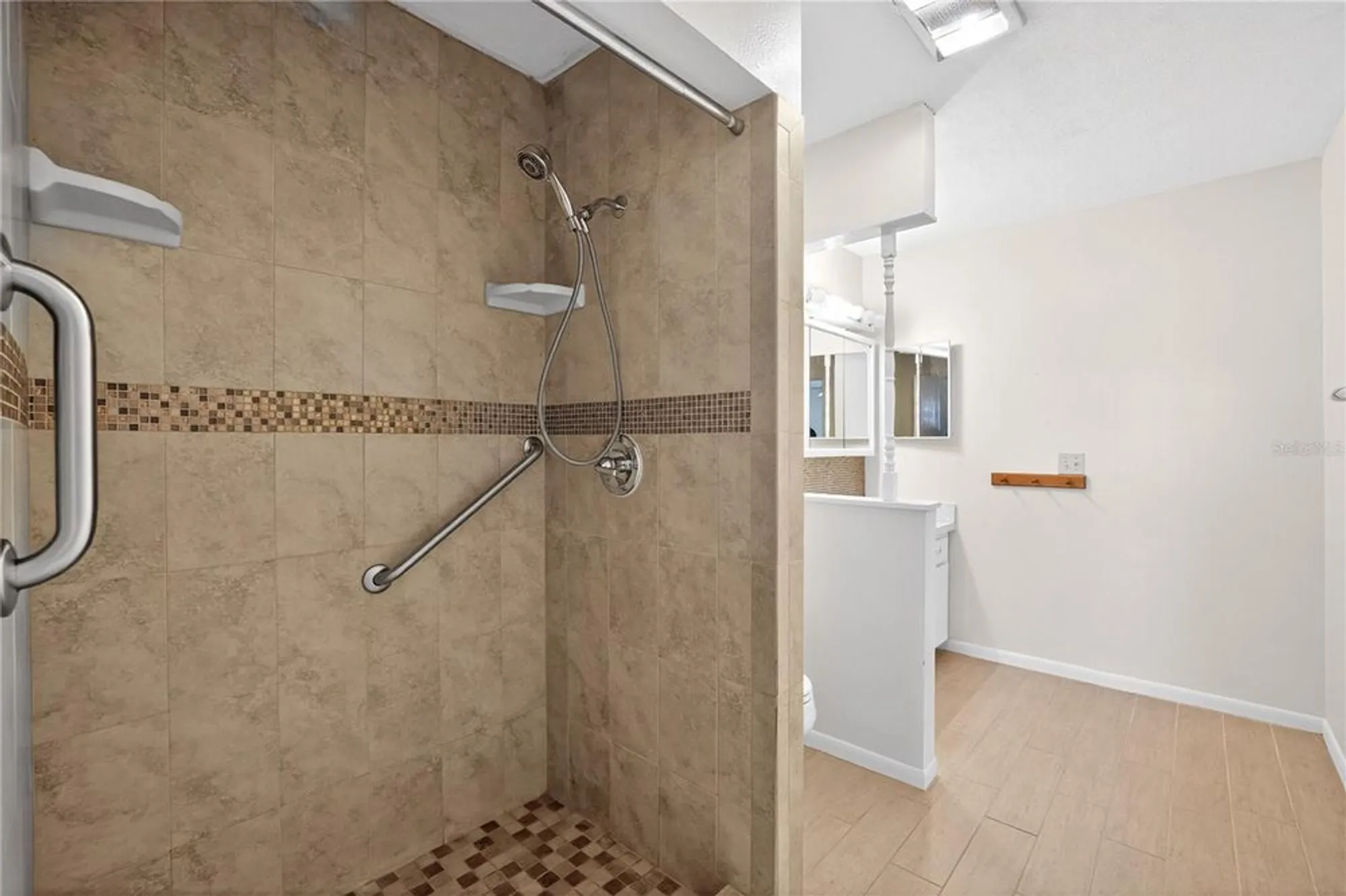 Property Slideshow image 24 of 30 | 1207 eastloch ct, Sun City Center, FL, 33573