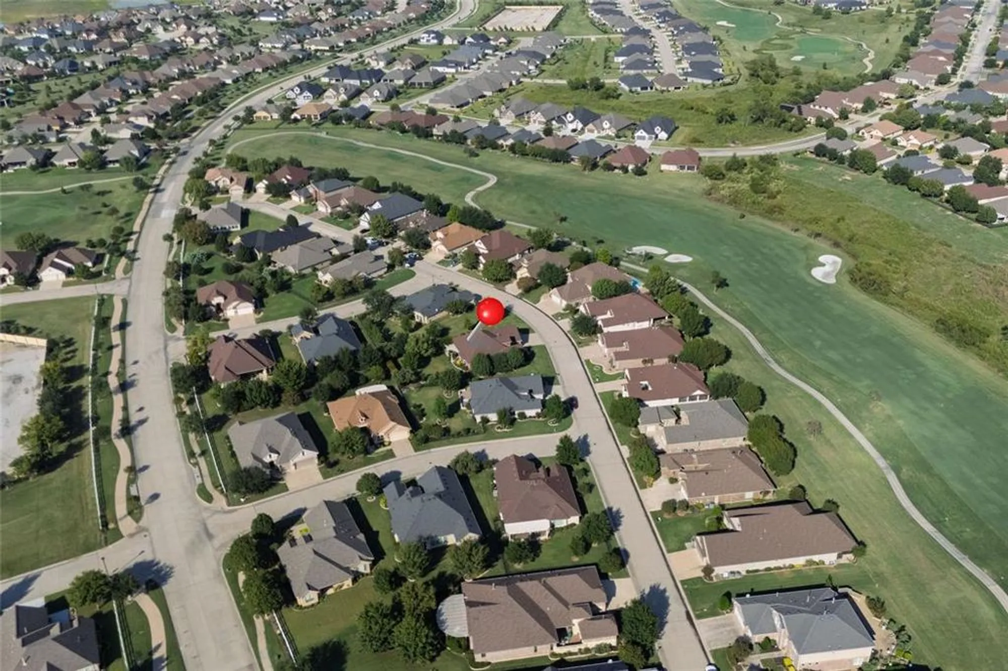 Property Slideshow image 10 of 40 | 9004 freeport dr, Denton, TX, 76207