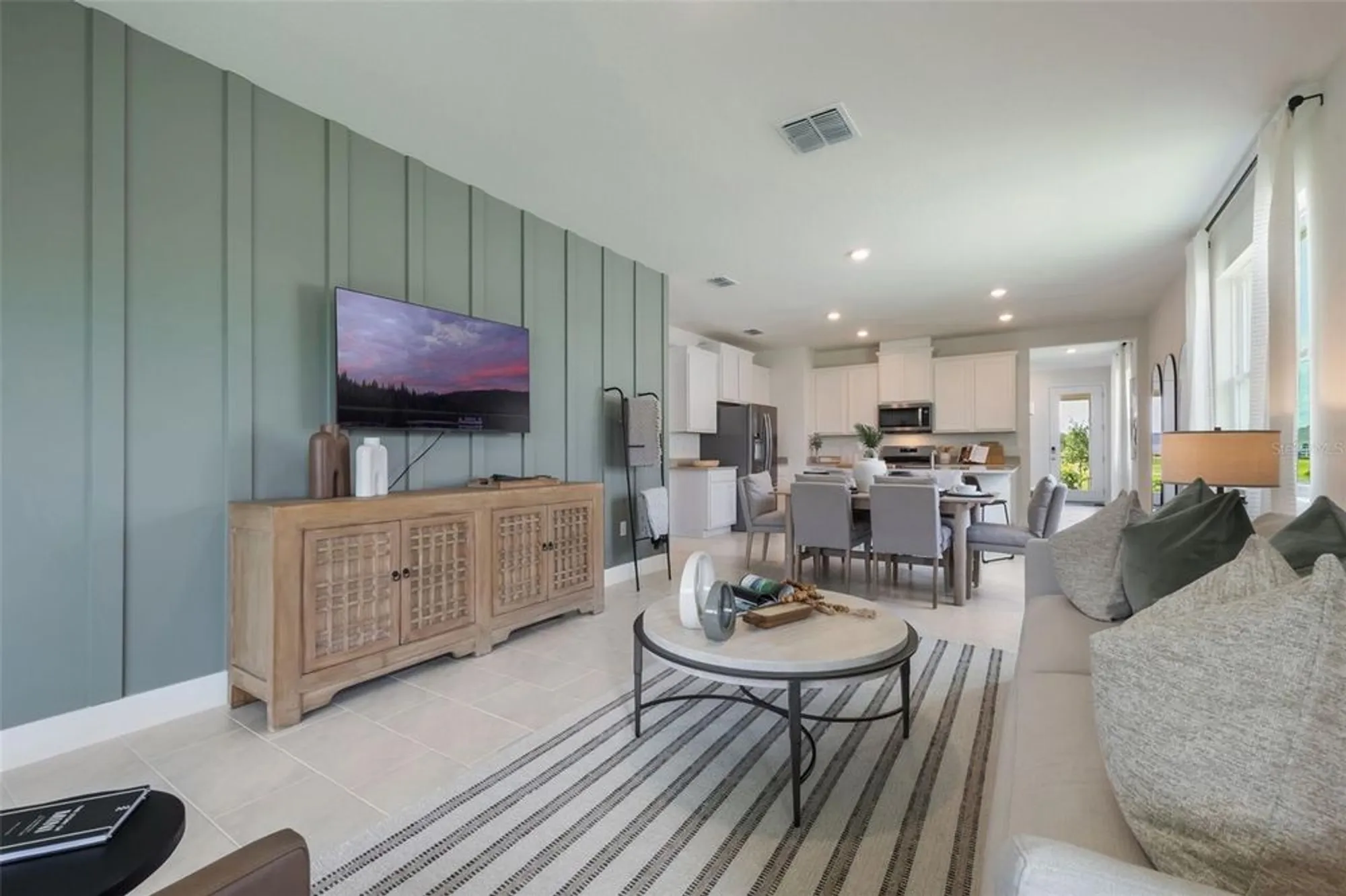 Property Slideshow image 21 of 37 | 3973 kennebunk loop, Mount Dora, FL, 32757
