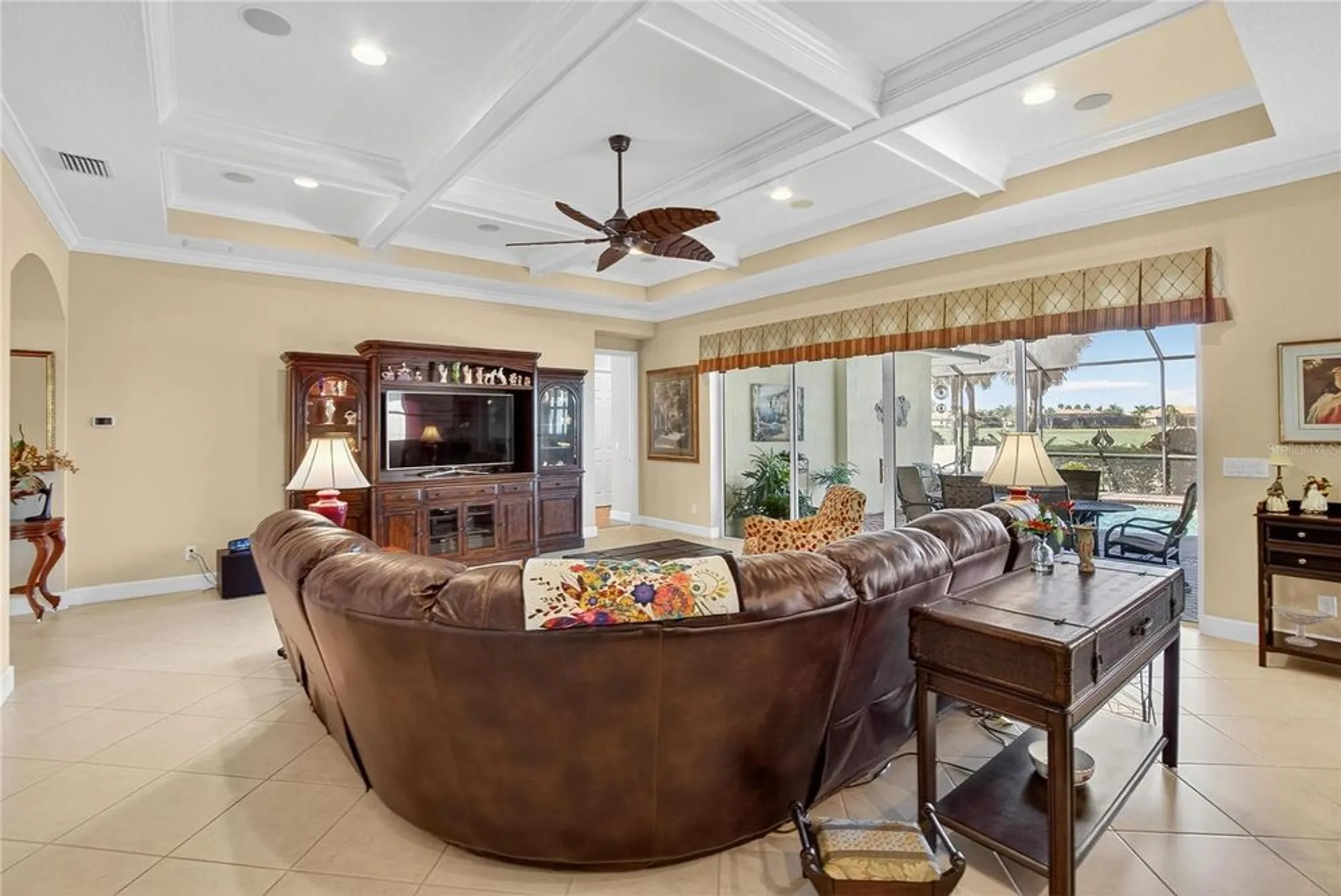 Property Slideshow image 15 of 88 | 1616 emerald dunes dr, Sun City Center, FL, 33573