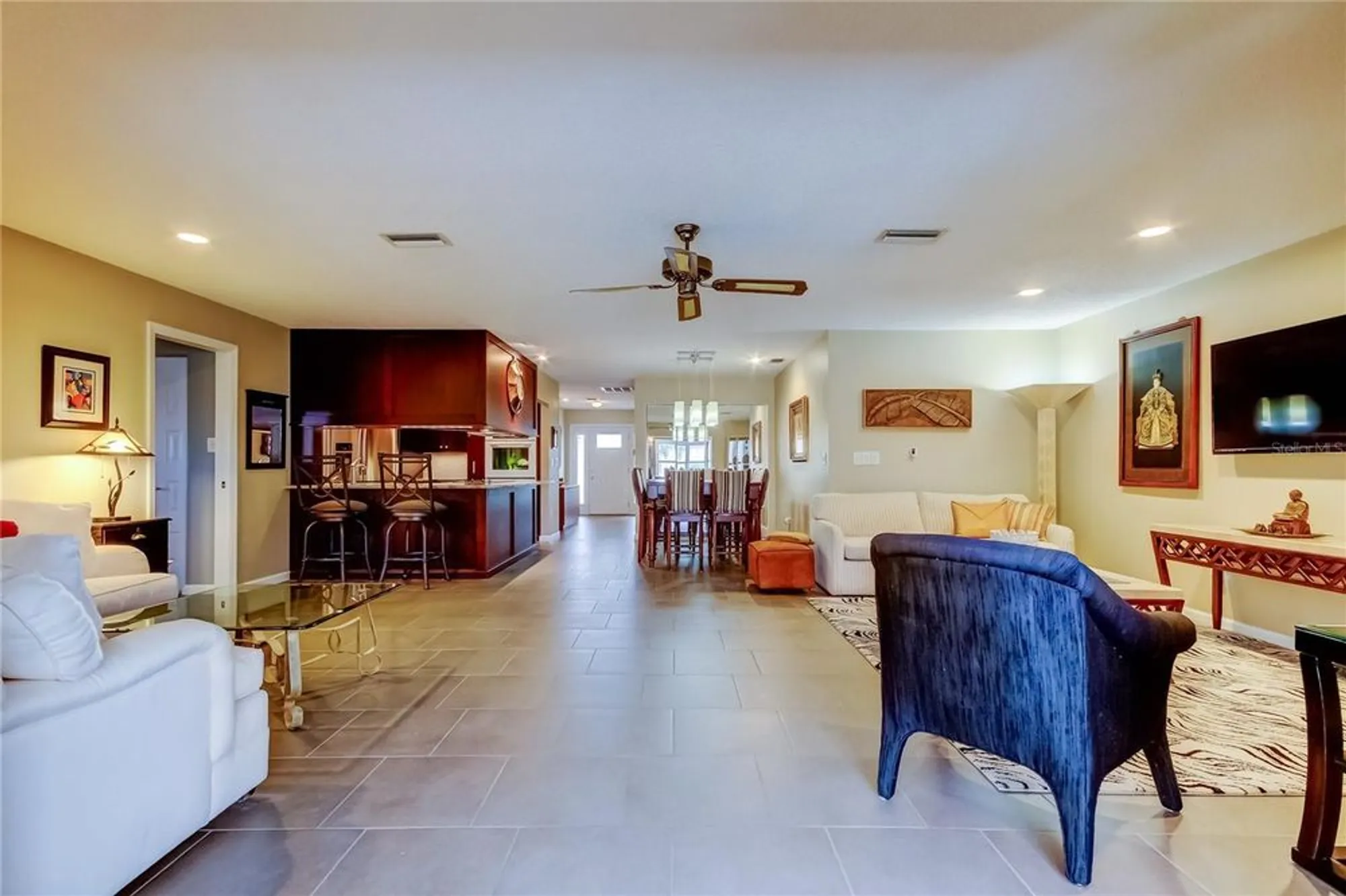 Property Slideshow image 20 of 77 | 329 club manor dr, Sun City Center, FL, 33573