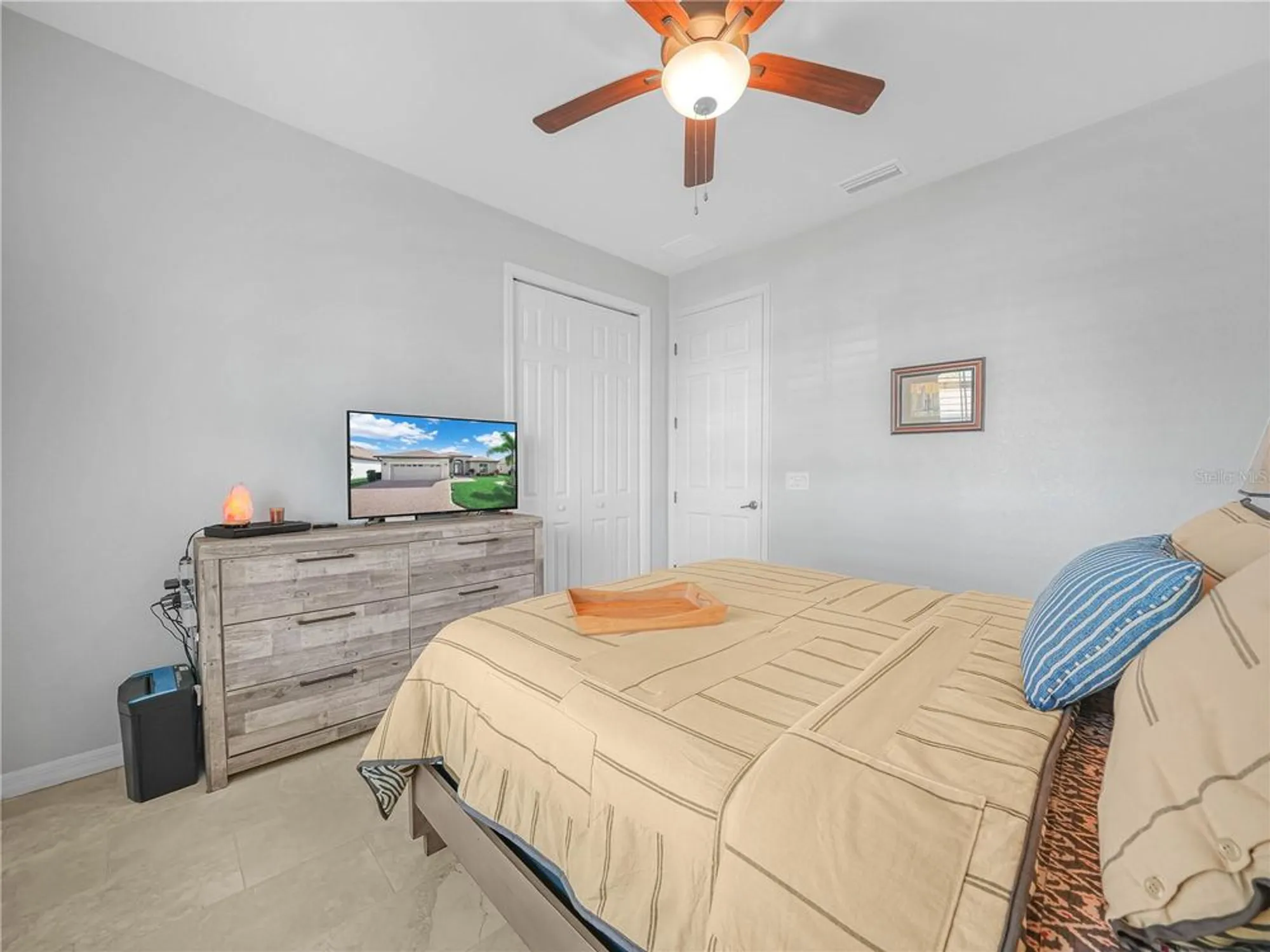 Property Slideshow image 13 of 68 | 1069 sawgrass dr, Winter Haven, FL, 33884