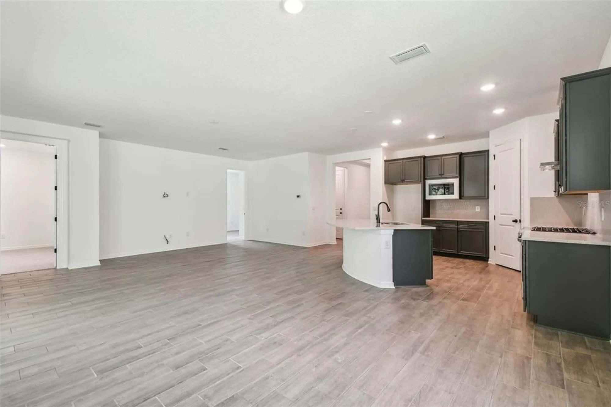 Property Slideshow image 19 of 68 | 19591 fort king run, Brooksville, FL, 34601