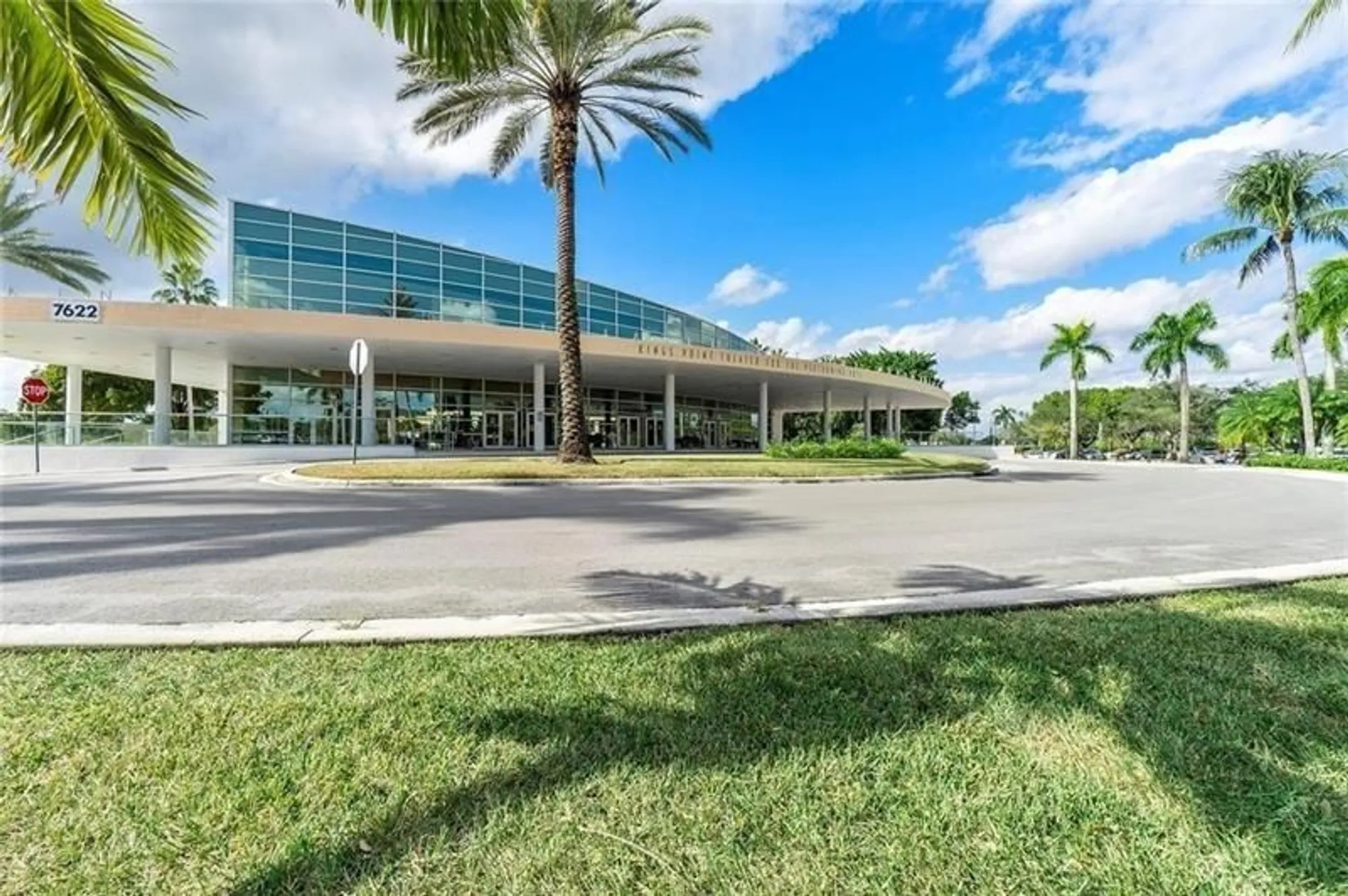 Property Slideshow image 24 of 31 | 10419 e clairmont cir 205, Tamarac, FL, 33321