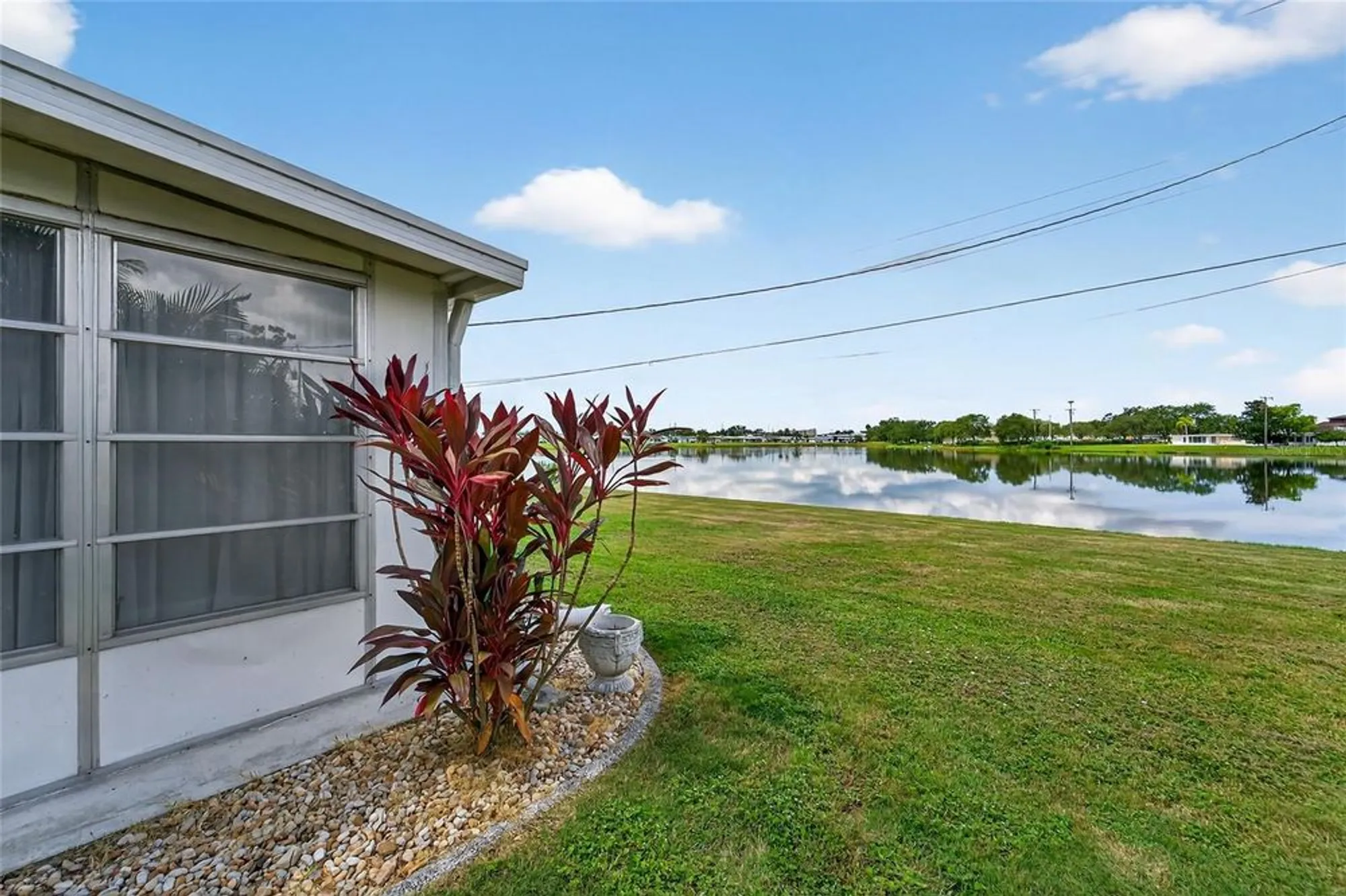 Property Slideshow image 49 of 68 | 1012 augusta dr, Sun City Center, FL, 33573