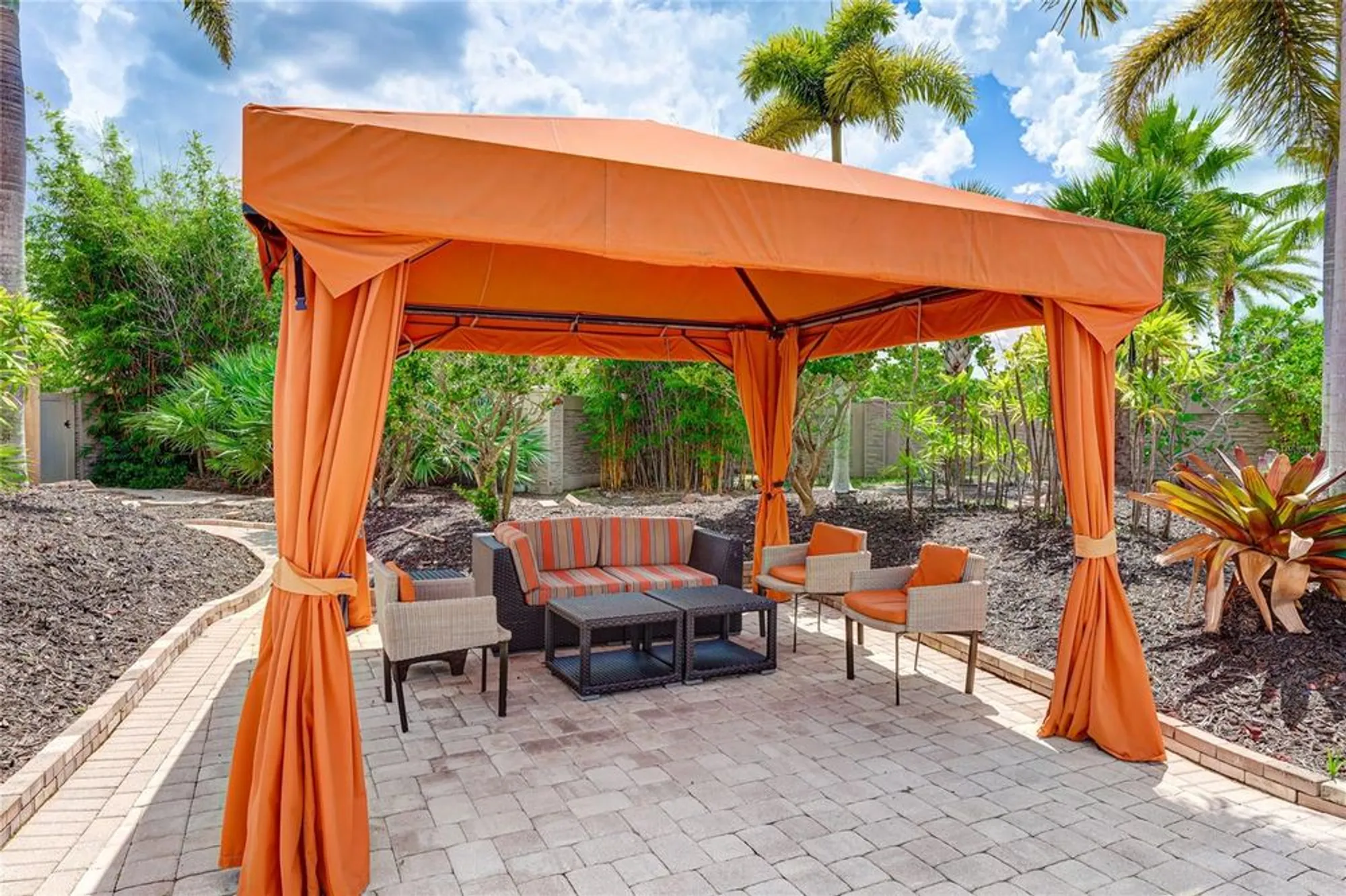Property Slideshow image 43 of 77 | 13719 messina loop unit 101, Lakewood Ranch, FL, 34211
