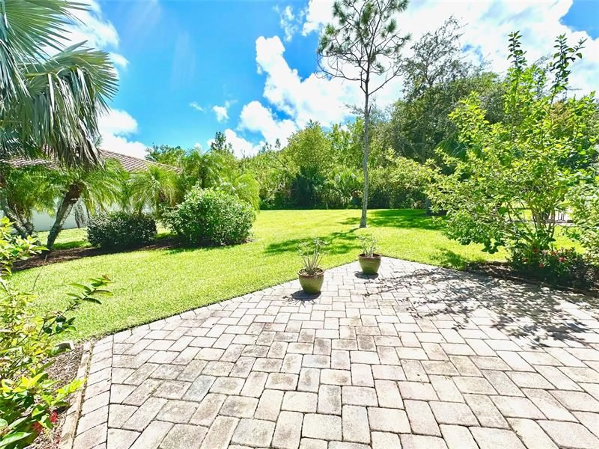Property Slideshow image 30 of 43 | 6201 thames pl, Vero Beach, FL, 32966
