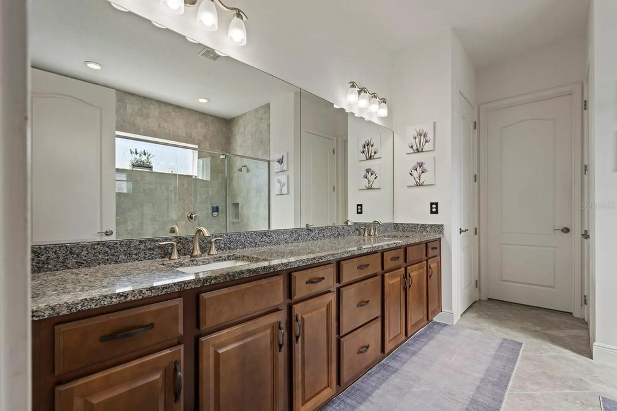 Property Slideshow image 33 of 72 | 5026 e fountainwood dr, Saint Cloud, FL, 34772