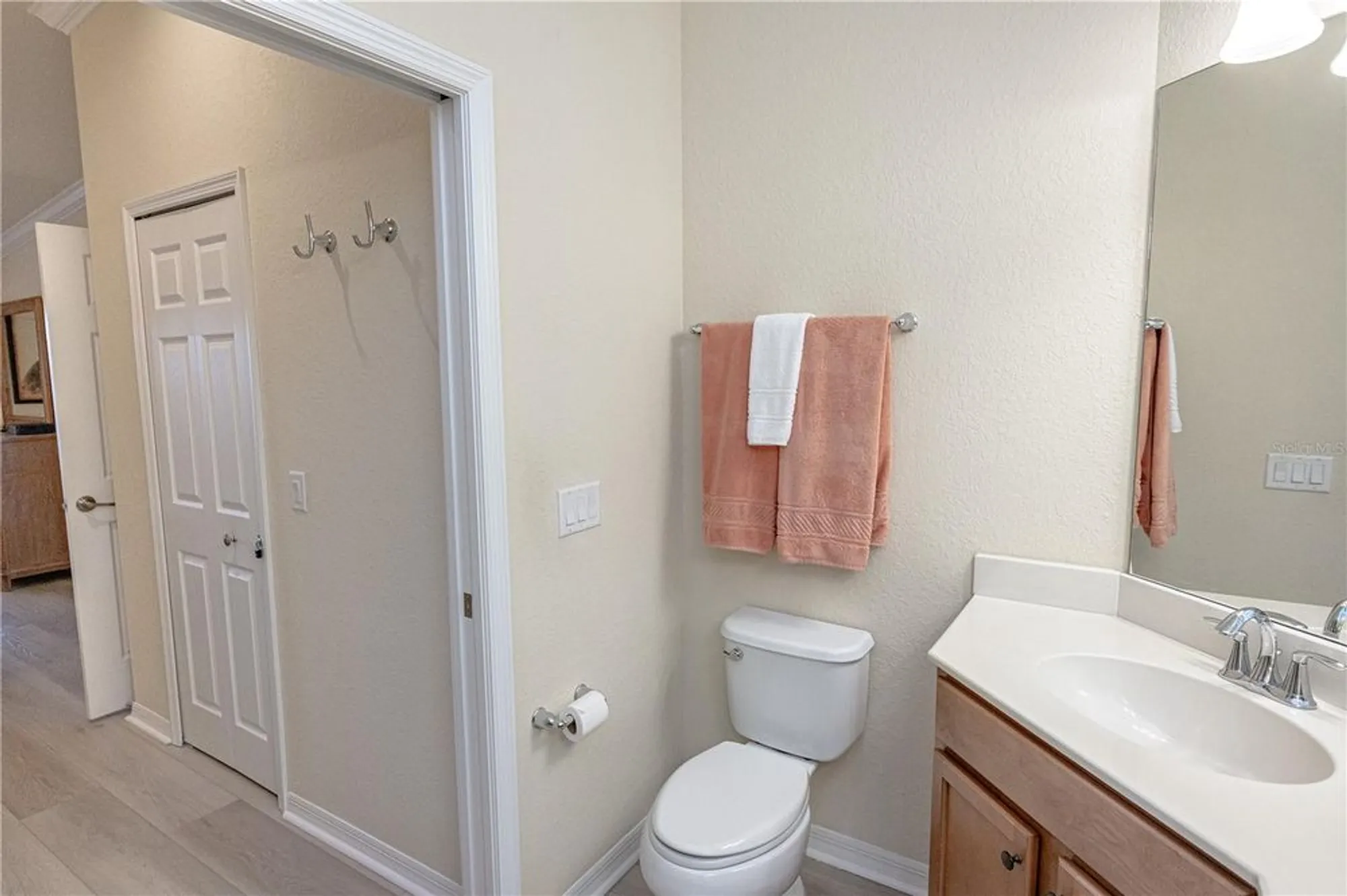 Property Slideshow image 13 of 56 | 7235 river hammock dr unit 204, Bradenton, FL, 34212