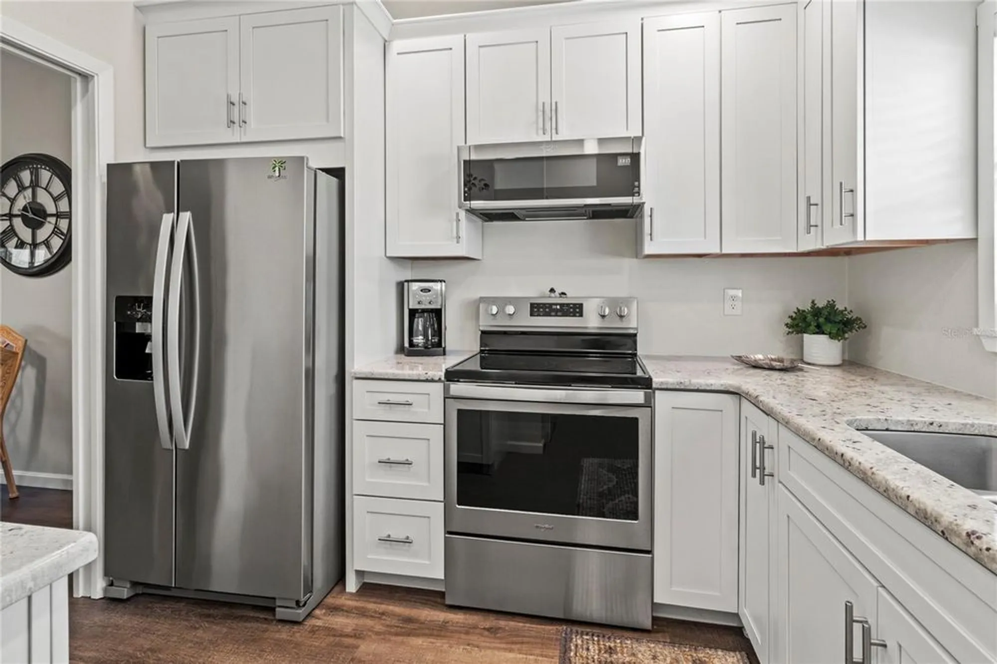 Property Slideshow image 27 of 57 | 3619 36th avenue dr, Bradenton, FL, 34205